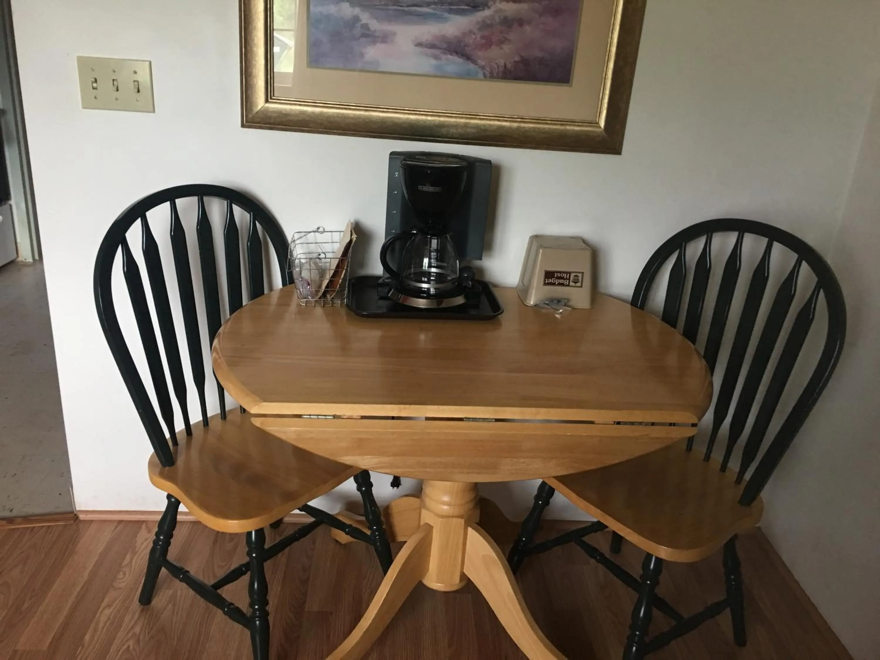 All Suites Inn Budget Host