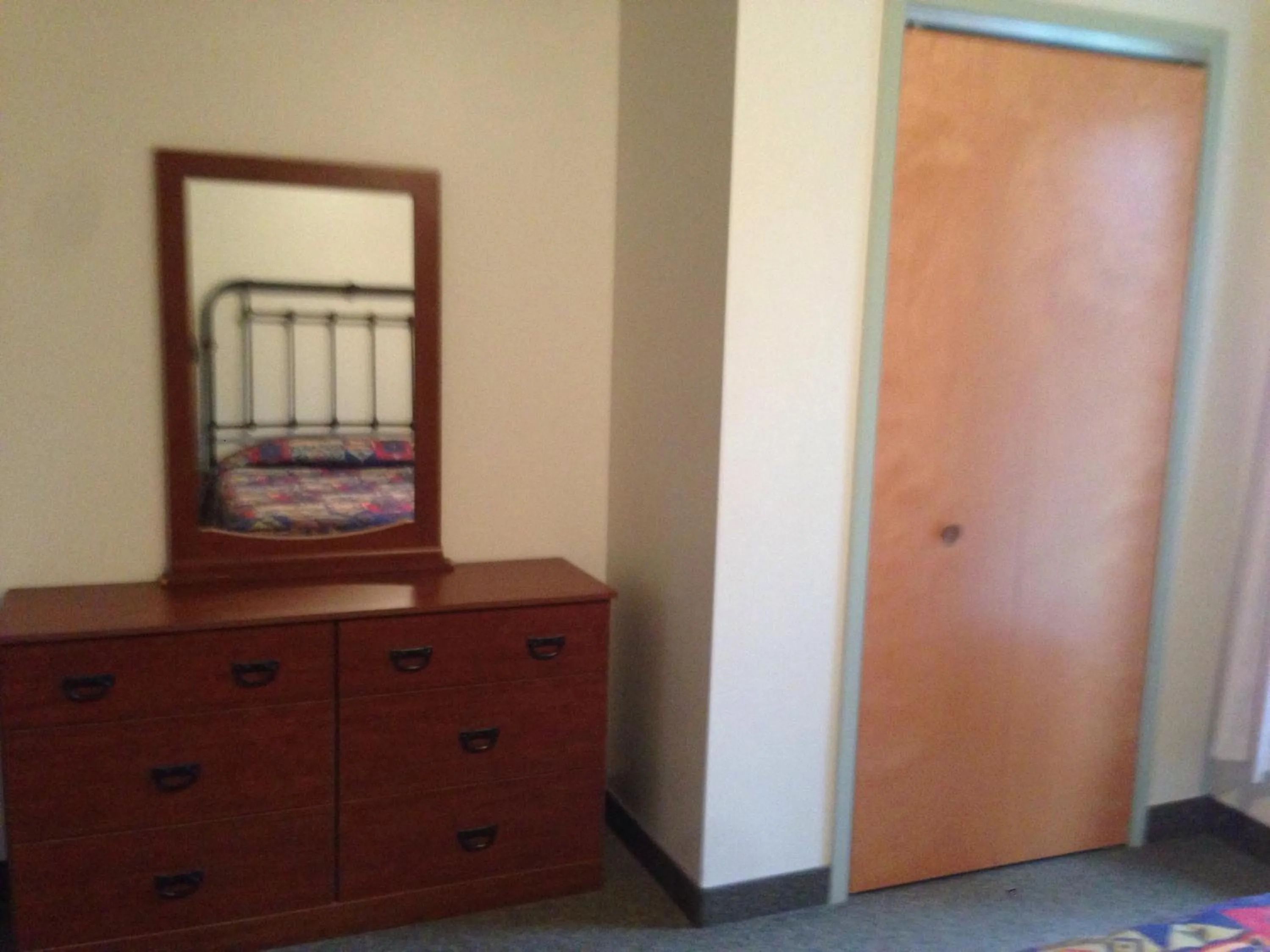 Decorative detail in All Suites Inn Budget Host