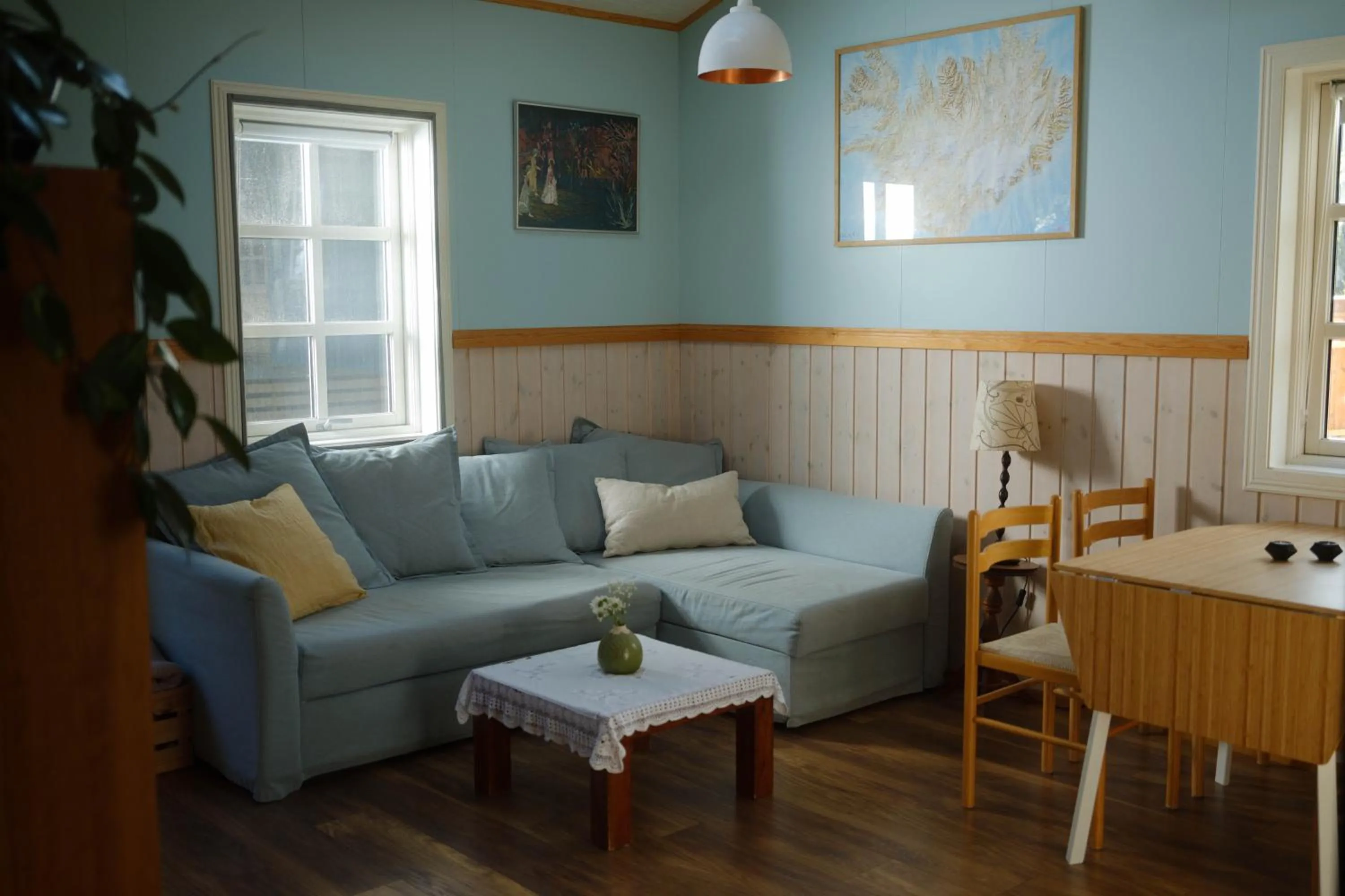 Living room in Backyard Village