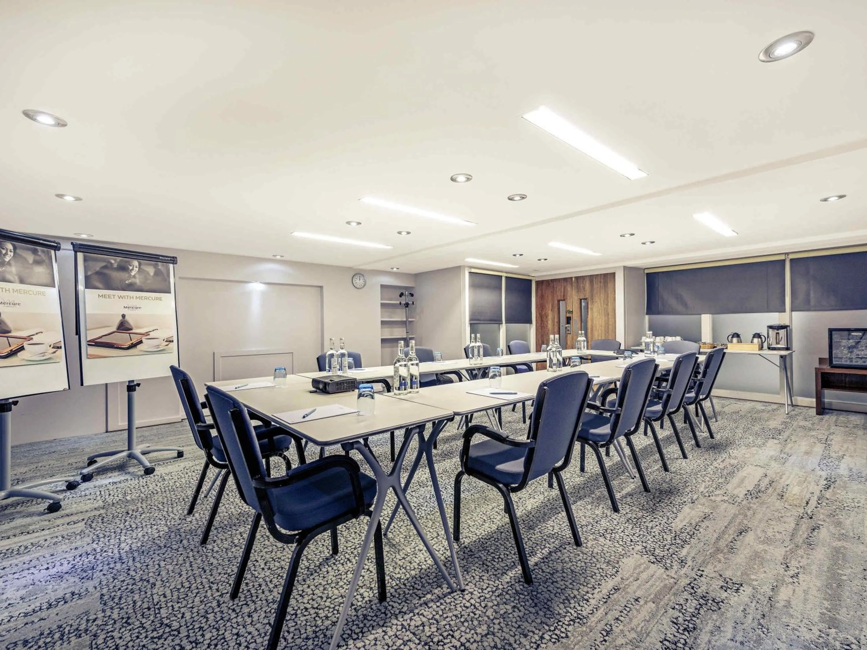 Meeting/conference room in Mercure London Paddington Hotel