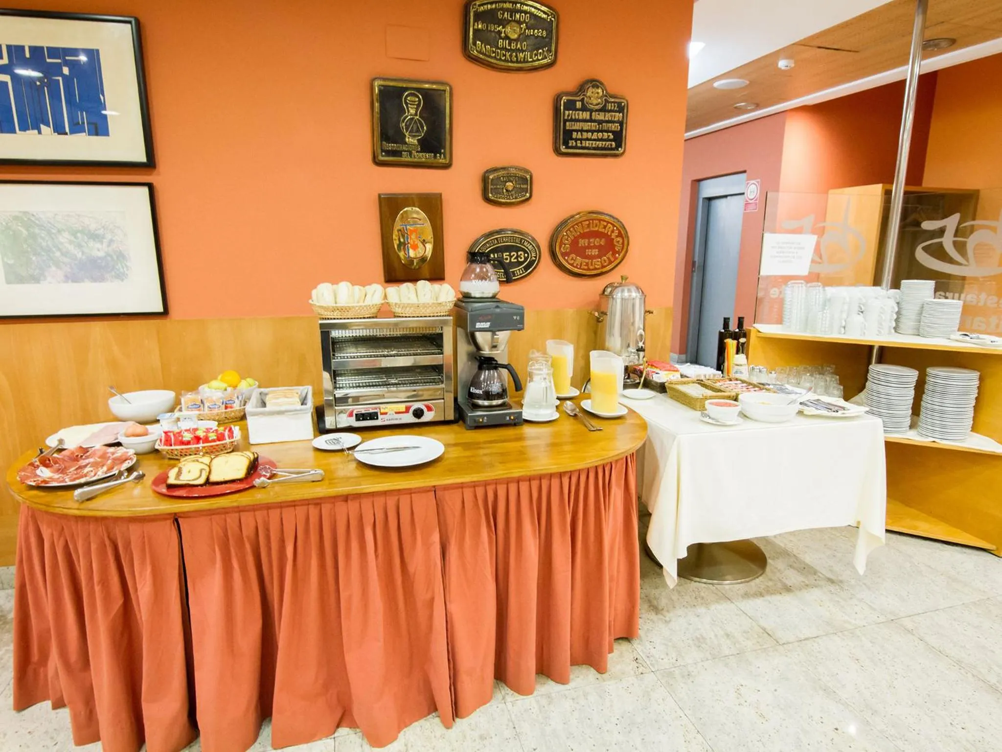 Breakfast in Hotel La Estación de Luanco