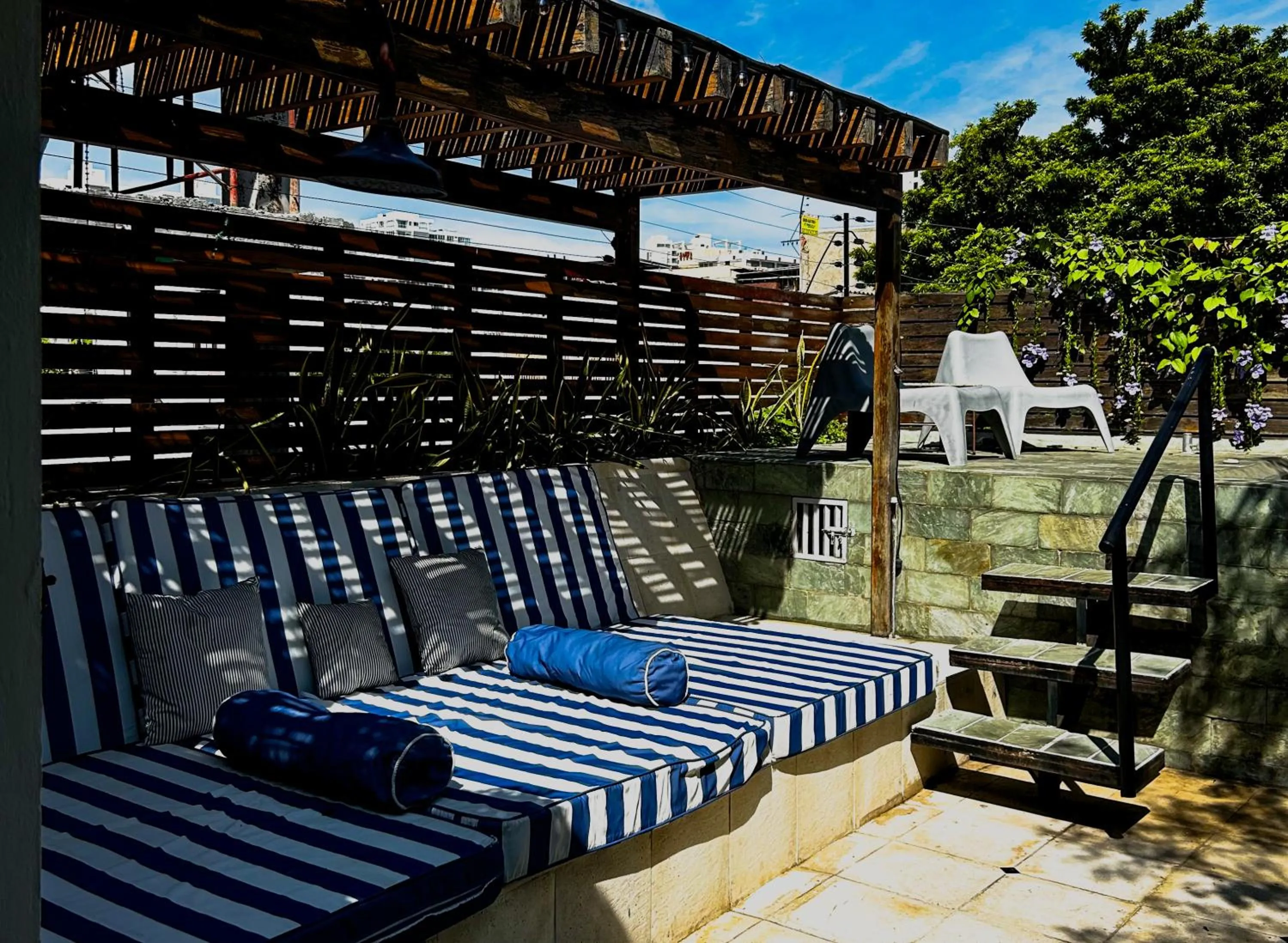 Balcony/Terrace in Casa Charlotte - Alma Hotels