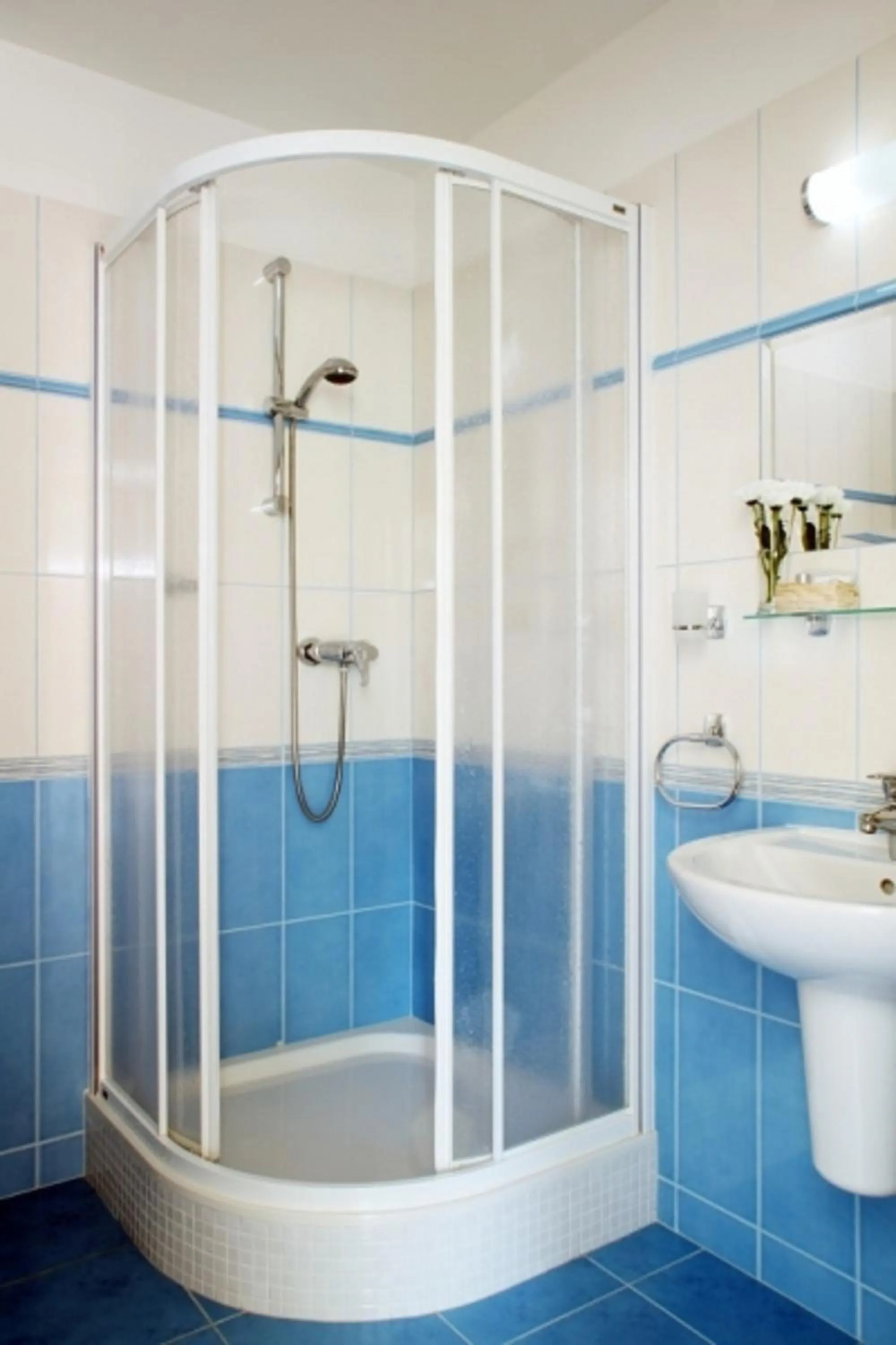 Twin Room - single occupancy in Hotel U Karla