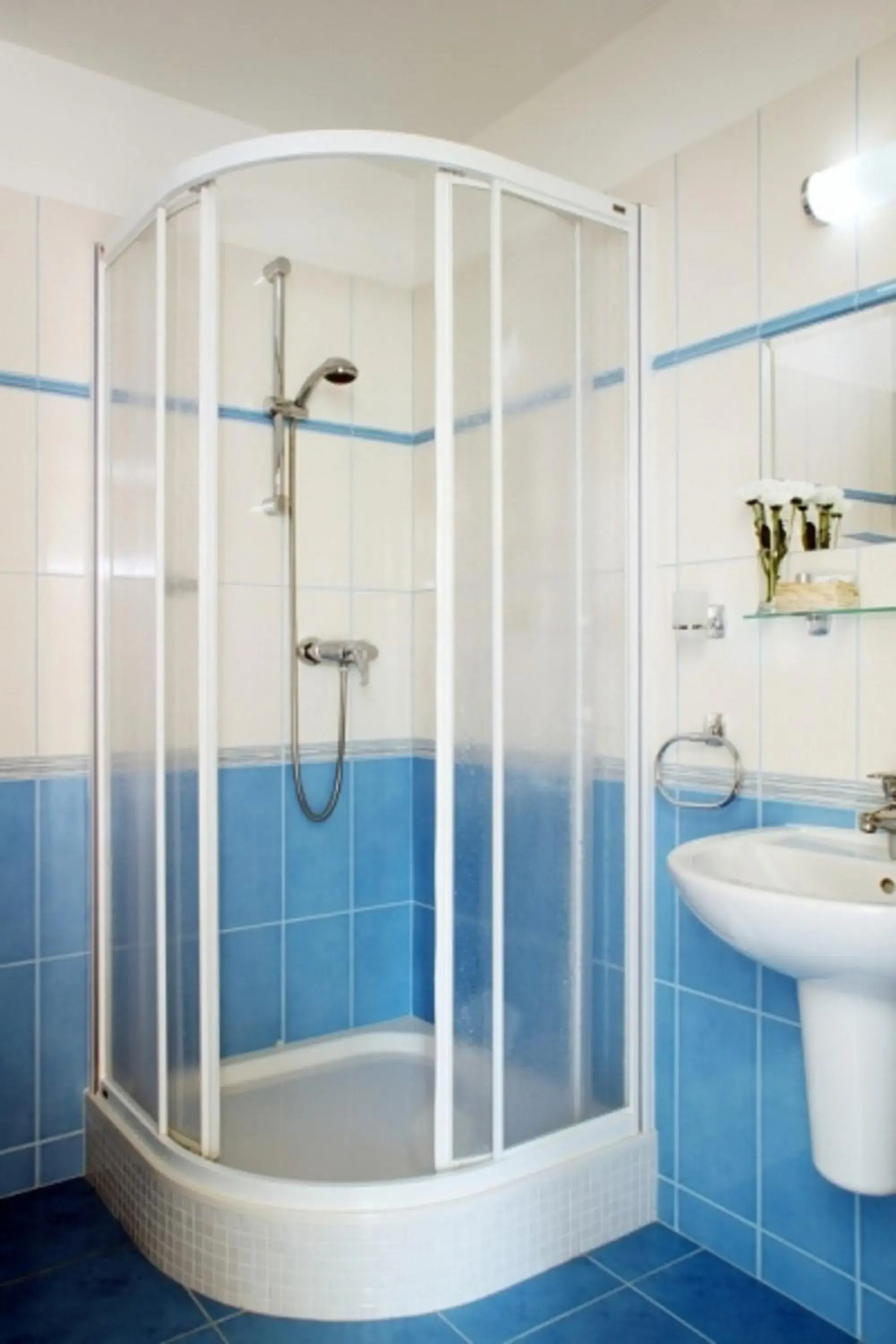 Twin Room - single occupancy in Hotel U Karla Twin Room - single occupancy in Hotel U Karla