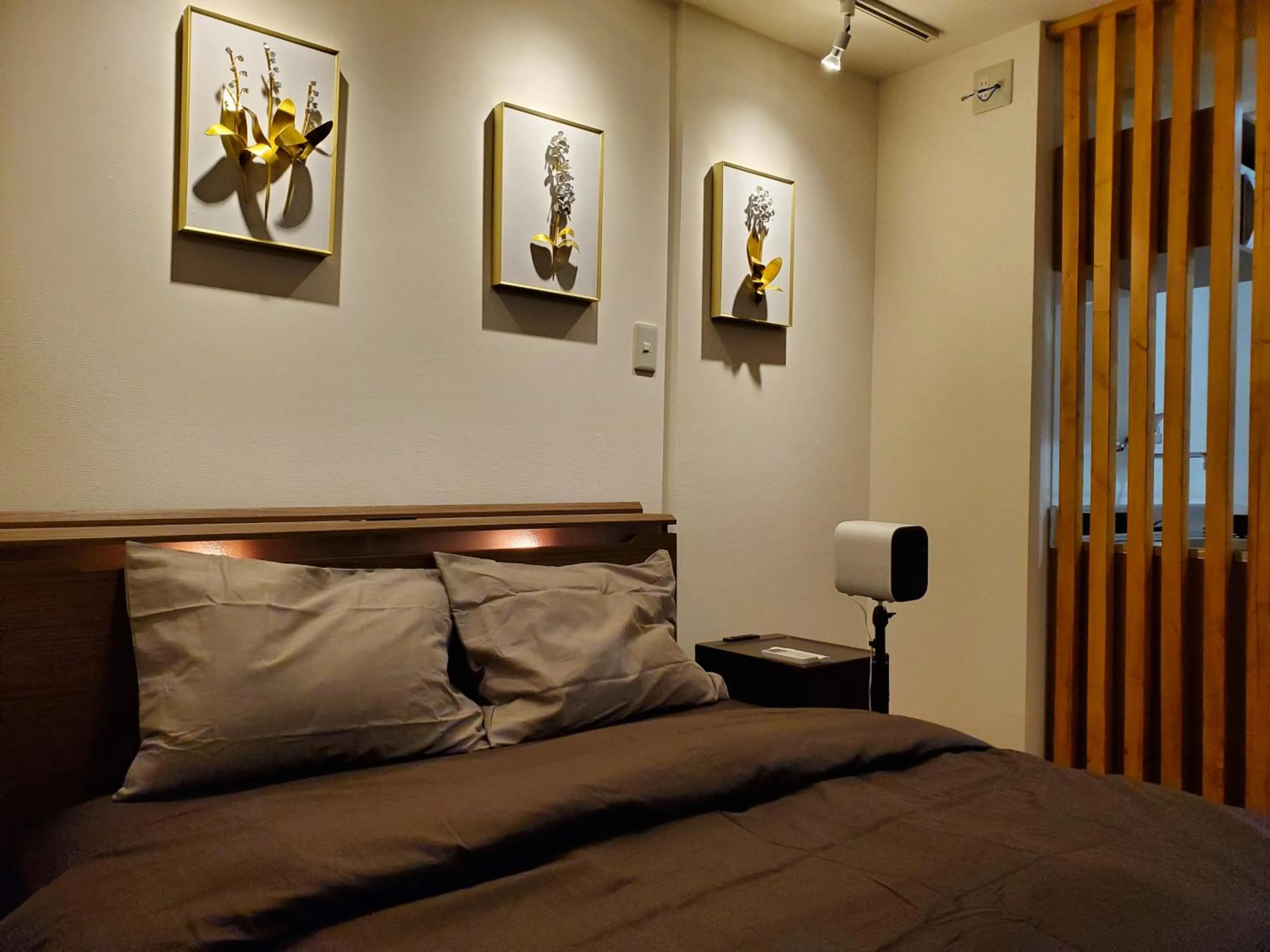 Bed in Sakuranomiya Hotel-Self Service