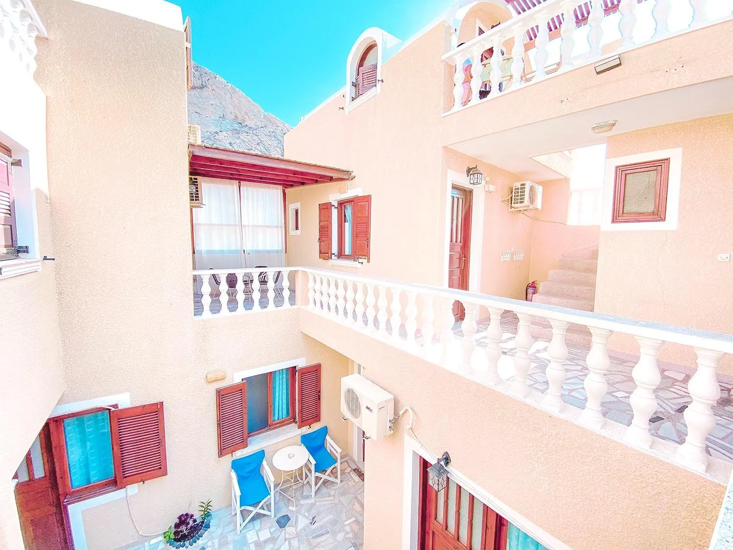 Property building in Villa Dima