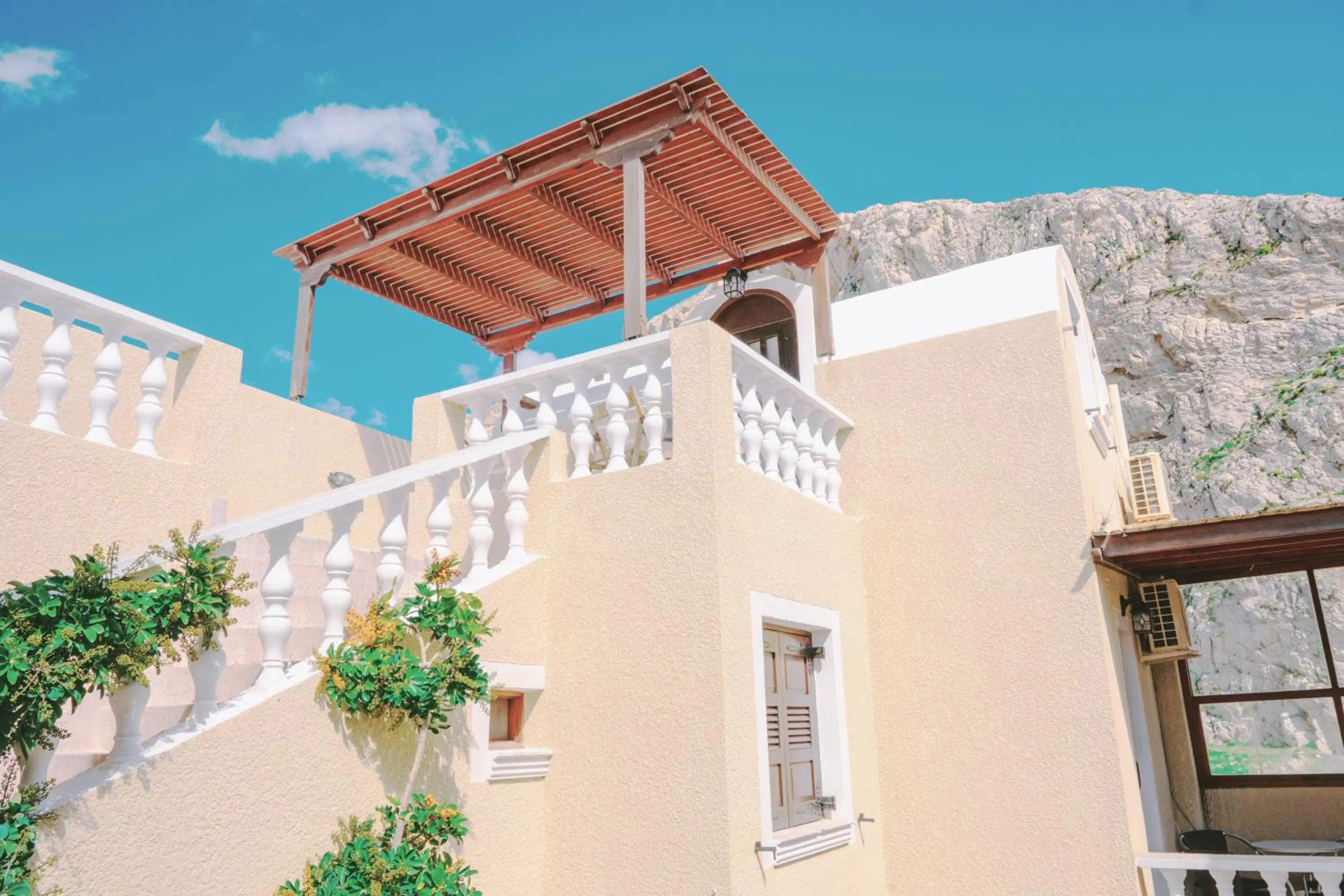 Property building in Villa Dima