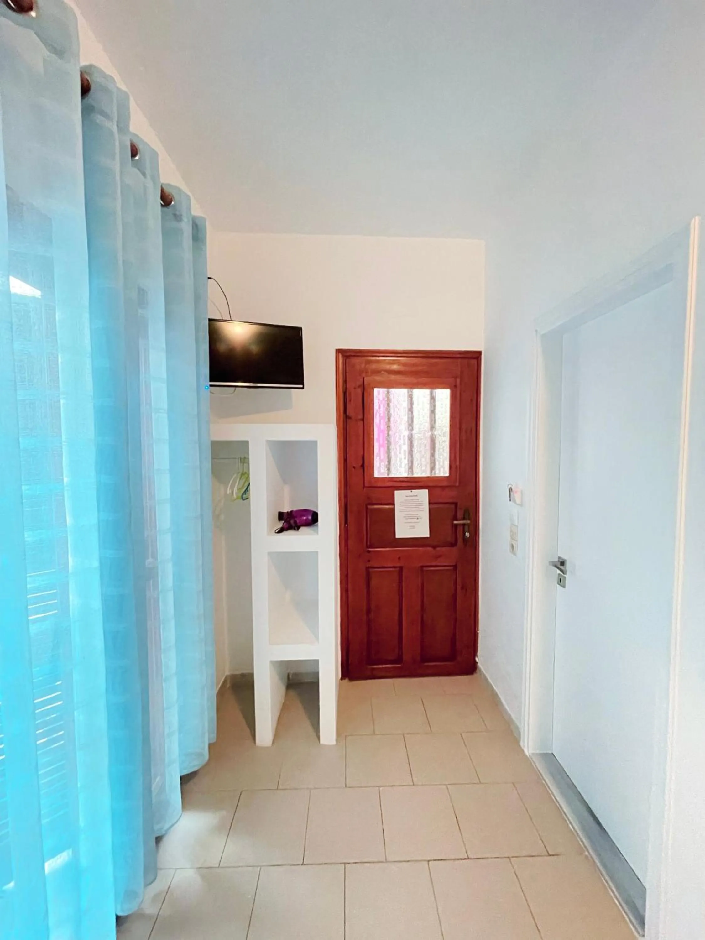 TV and multimedia in Villa Dima