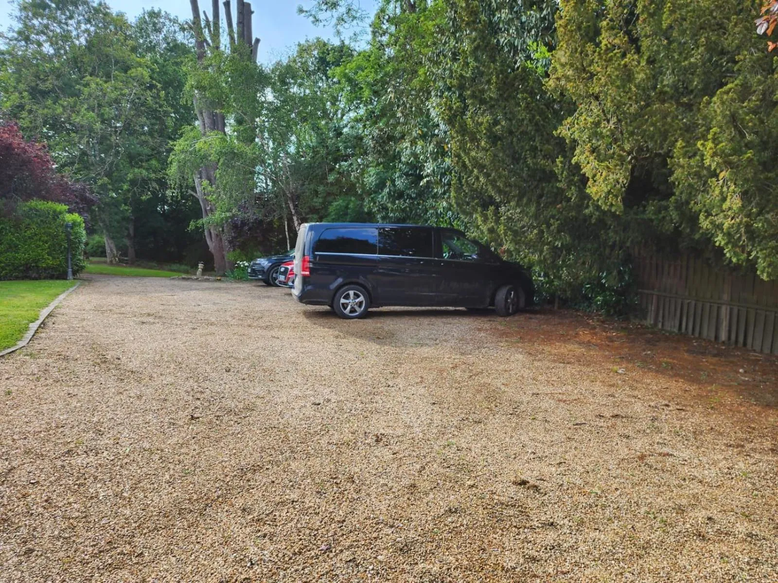 Parking in Manoir de la Maison Blanche