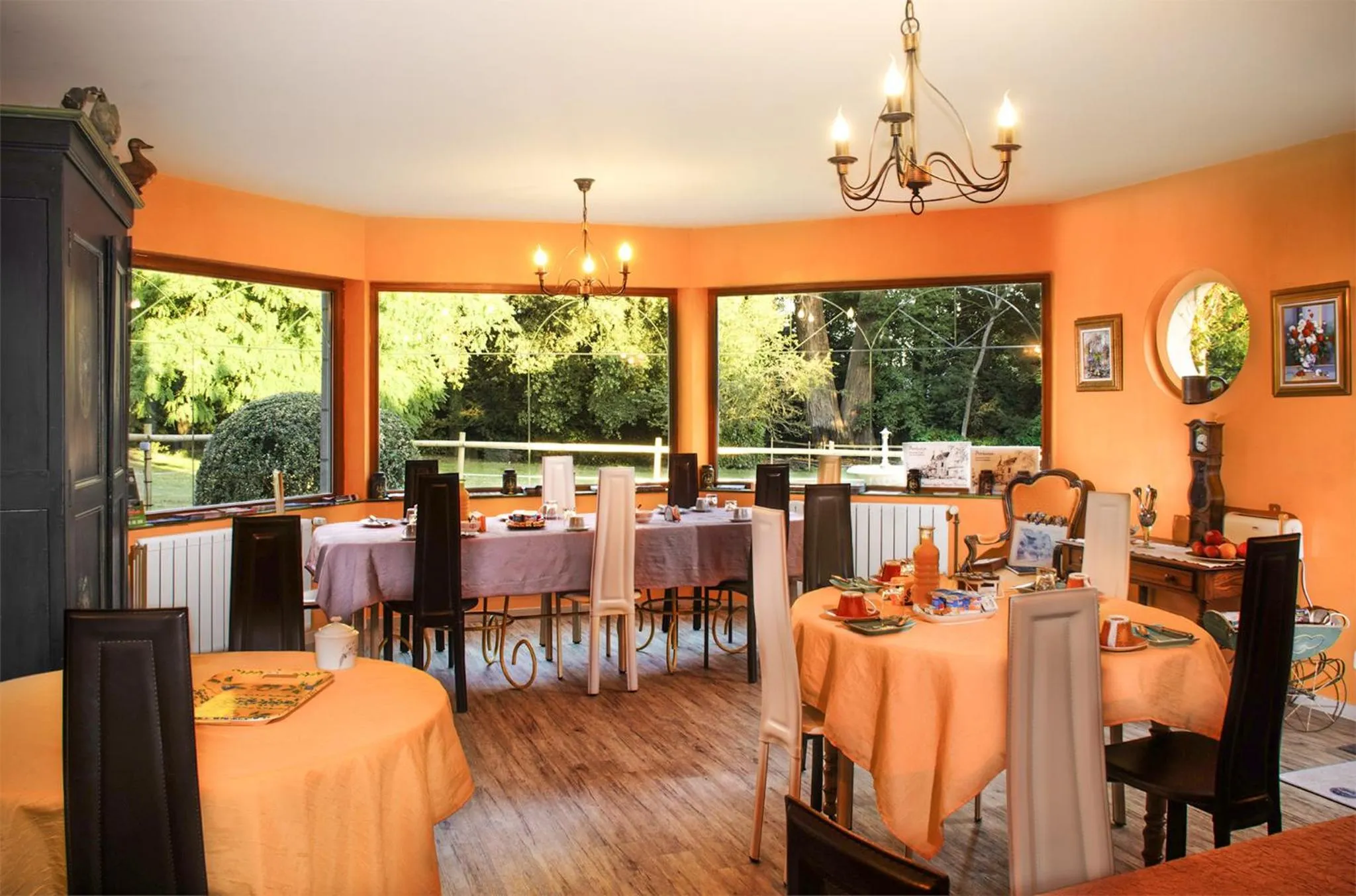 Breakfast in Manoir de la Maison Blanche