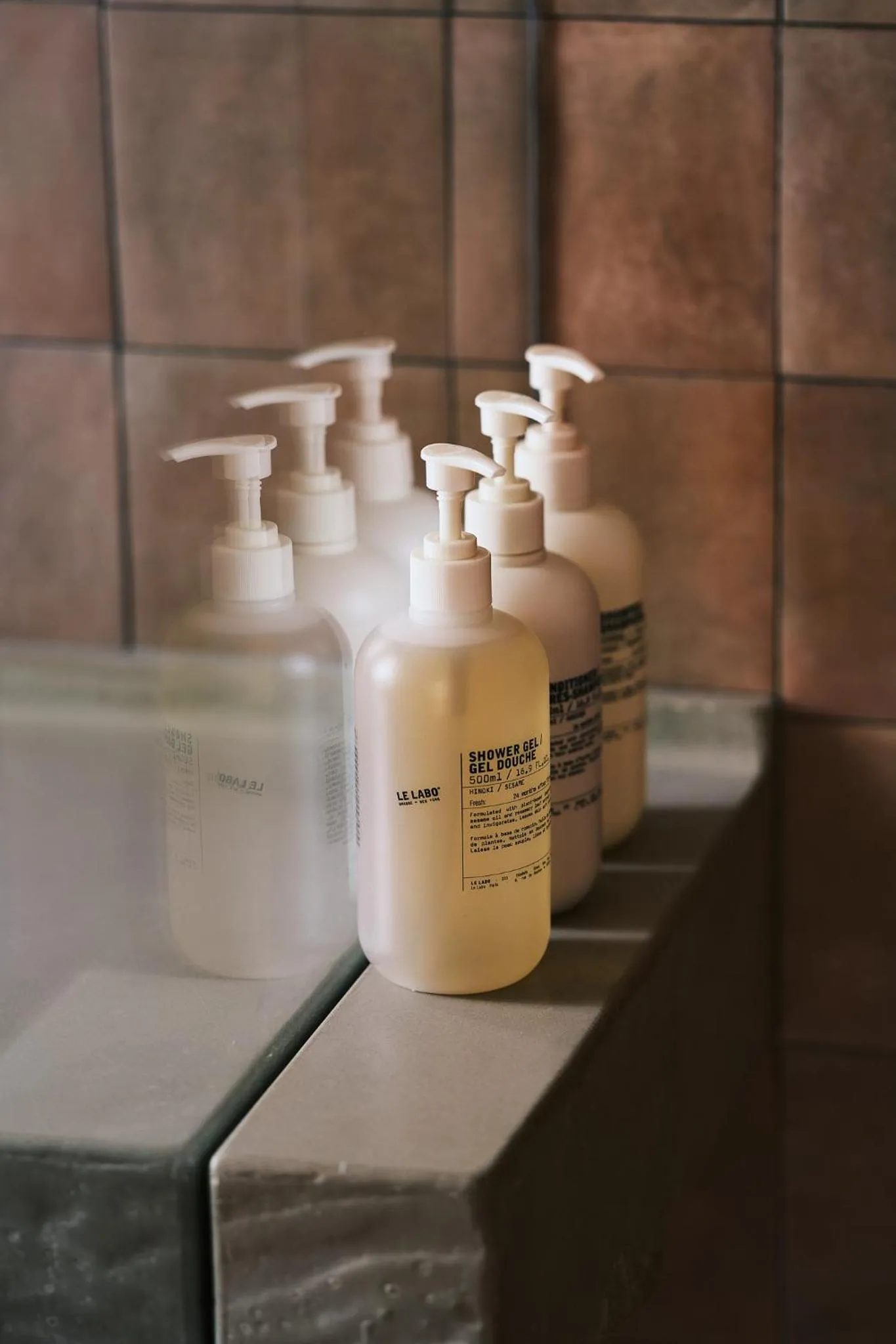 Bathroom in guesthouse by good neighbor