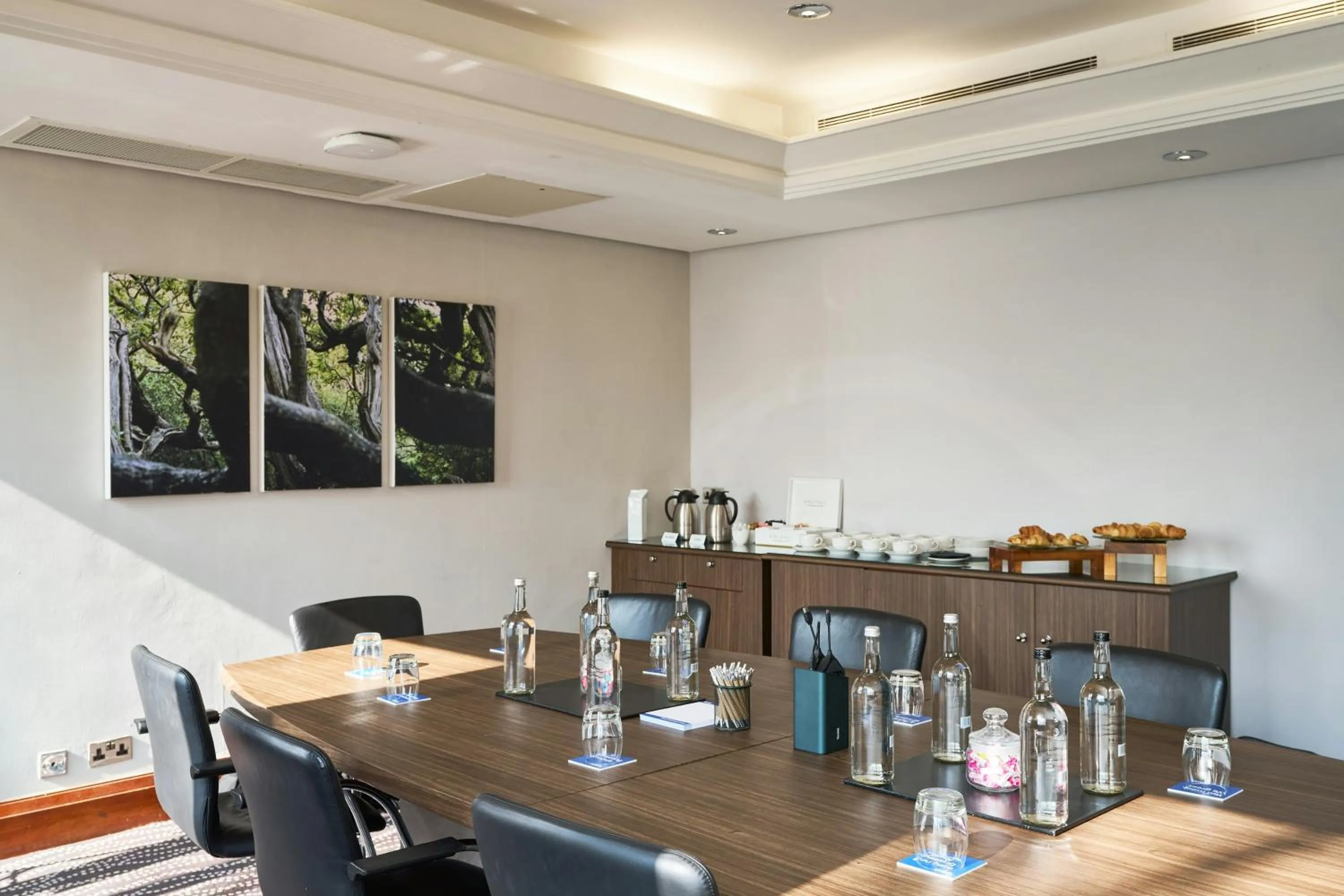 Meeting/conference room in Thistle London Hyde Park Kensington Gardens