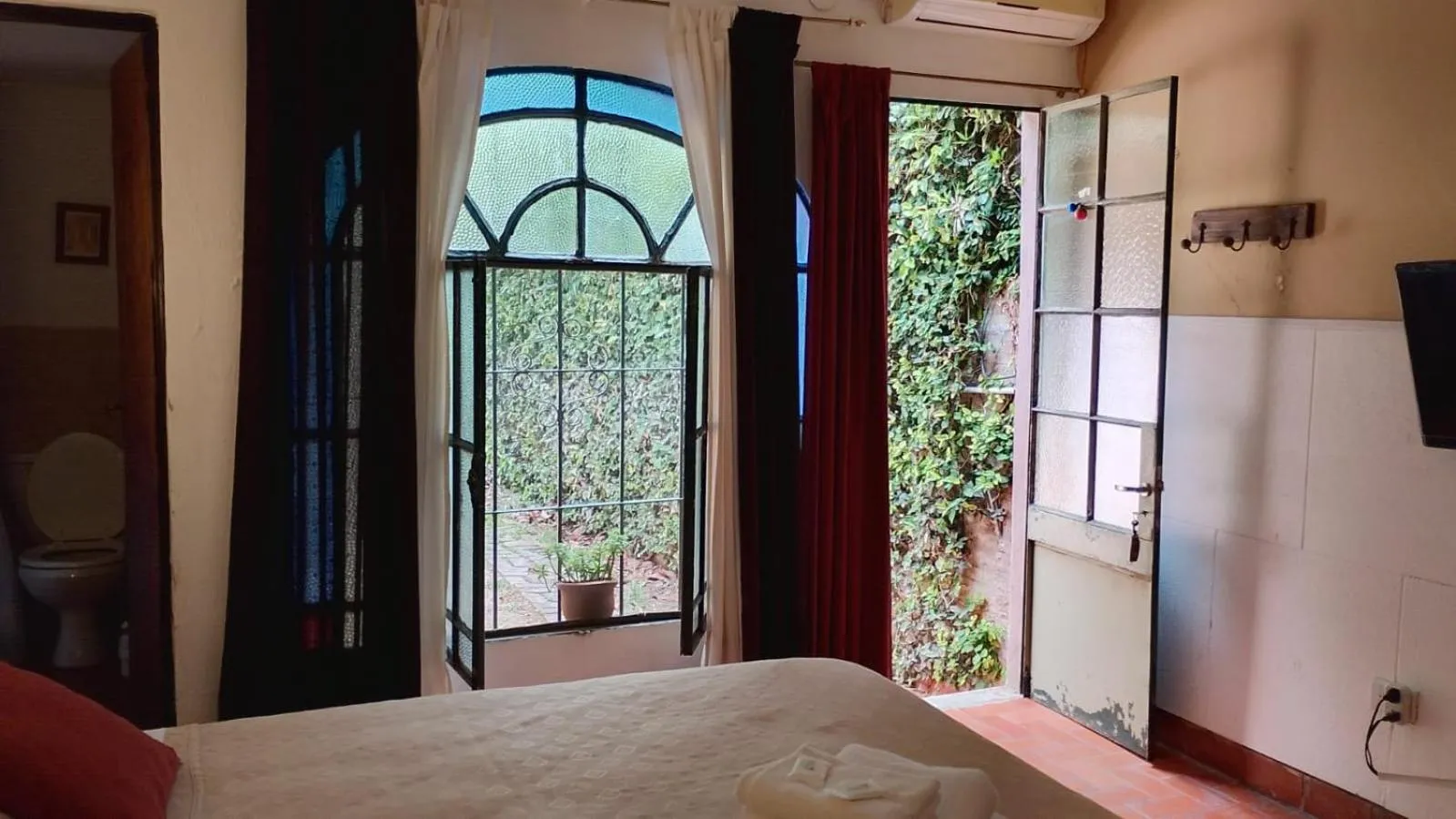Bed in Posada Don Salvador