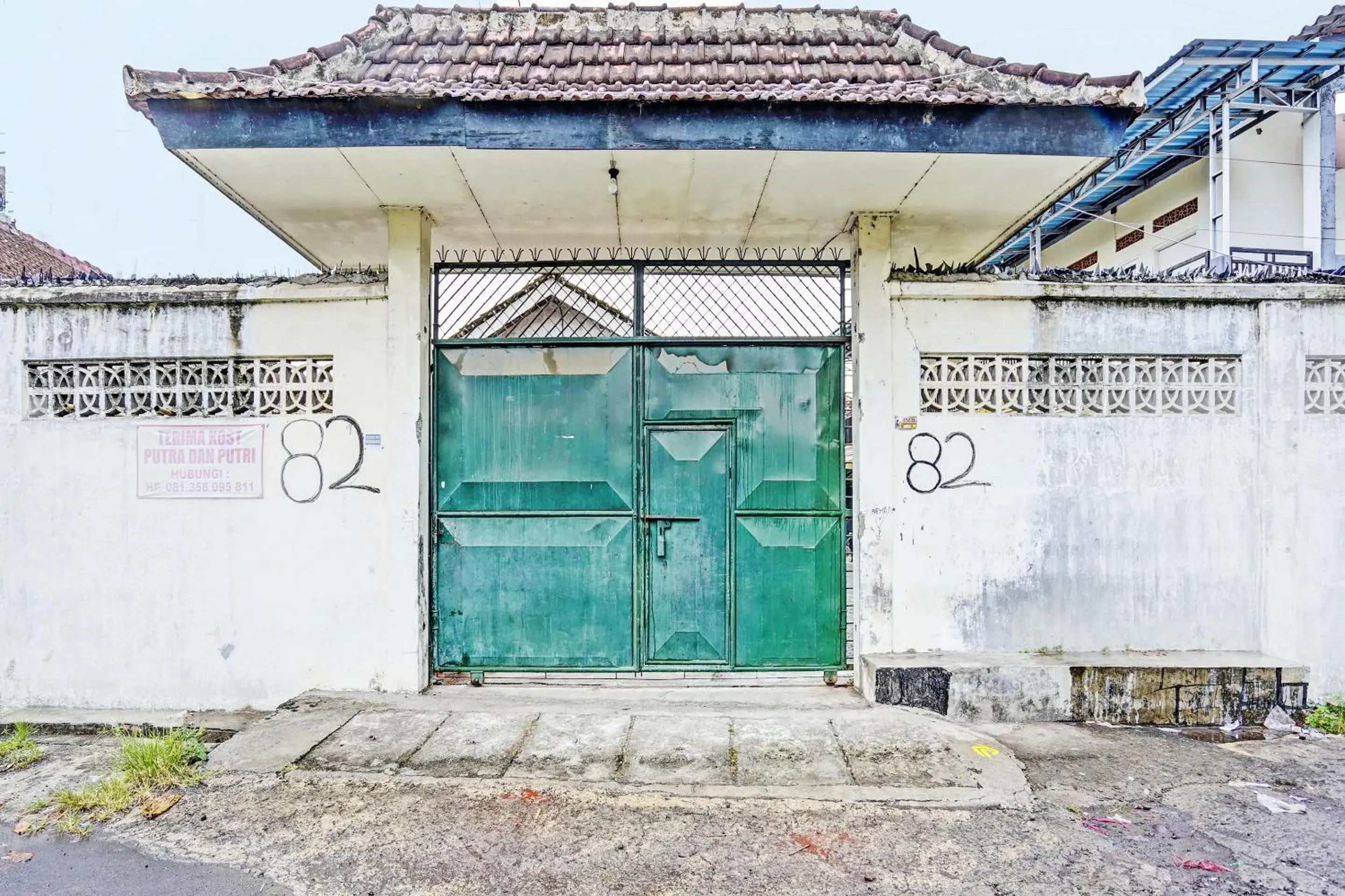 Facade/entrance in Hotel O Tanjung Indah Homestay Syariah Facade/entrance in Hotel O Tanjung Indah Homestay Syariah