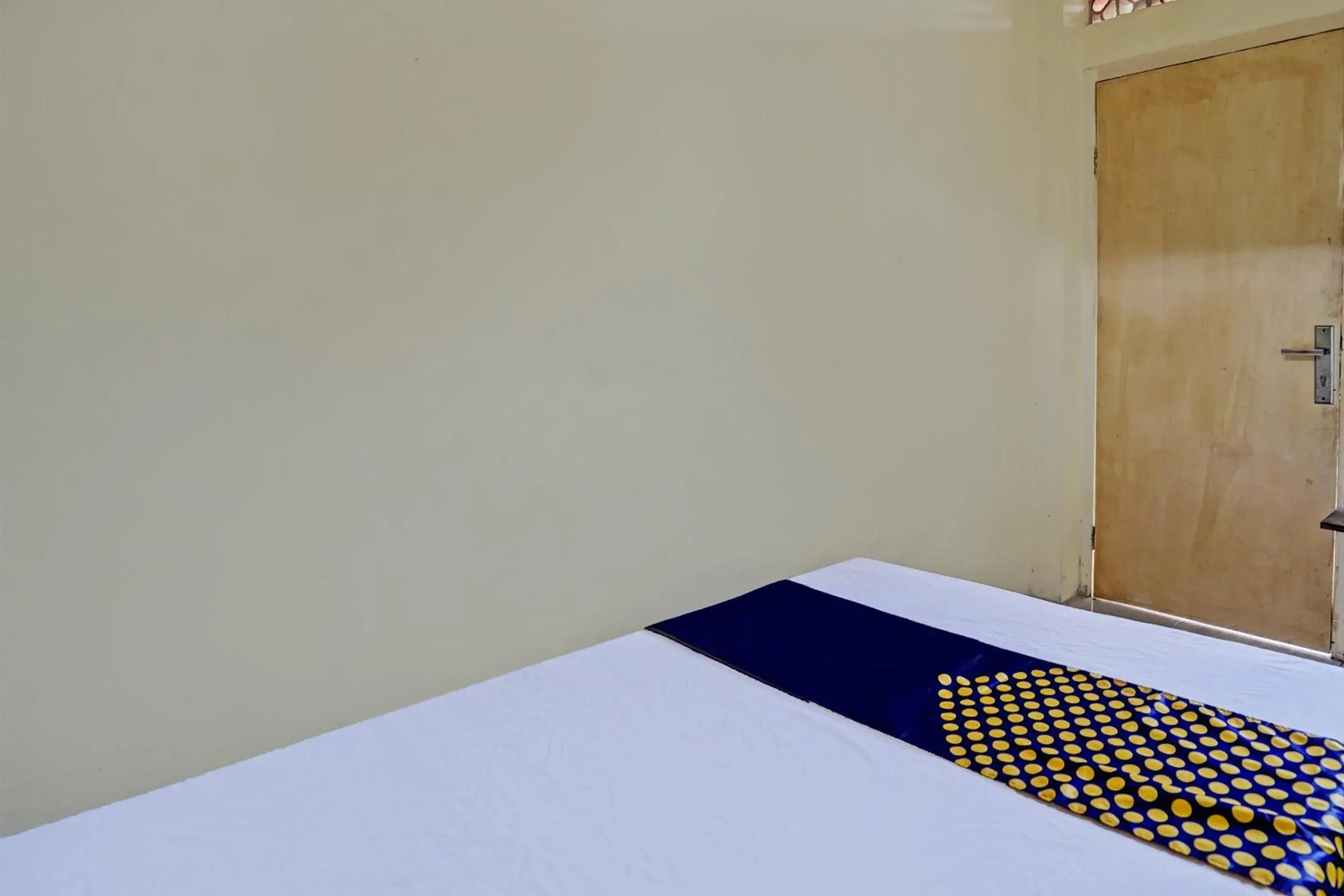 Bedroom, Bed in Hotel O Tanjung Indah Homestay Syariah Bedroom, Bed in Hotel O Tanjung Indah Homestay Syariah