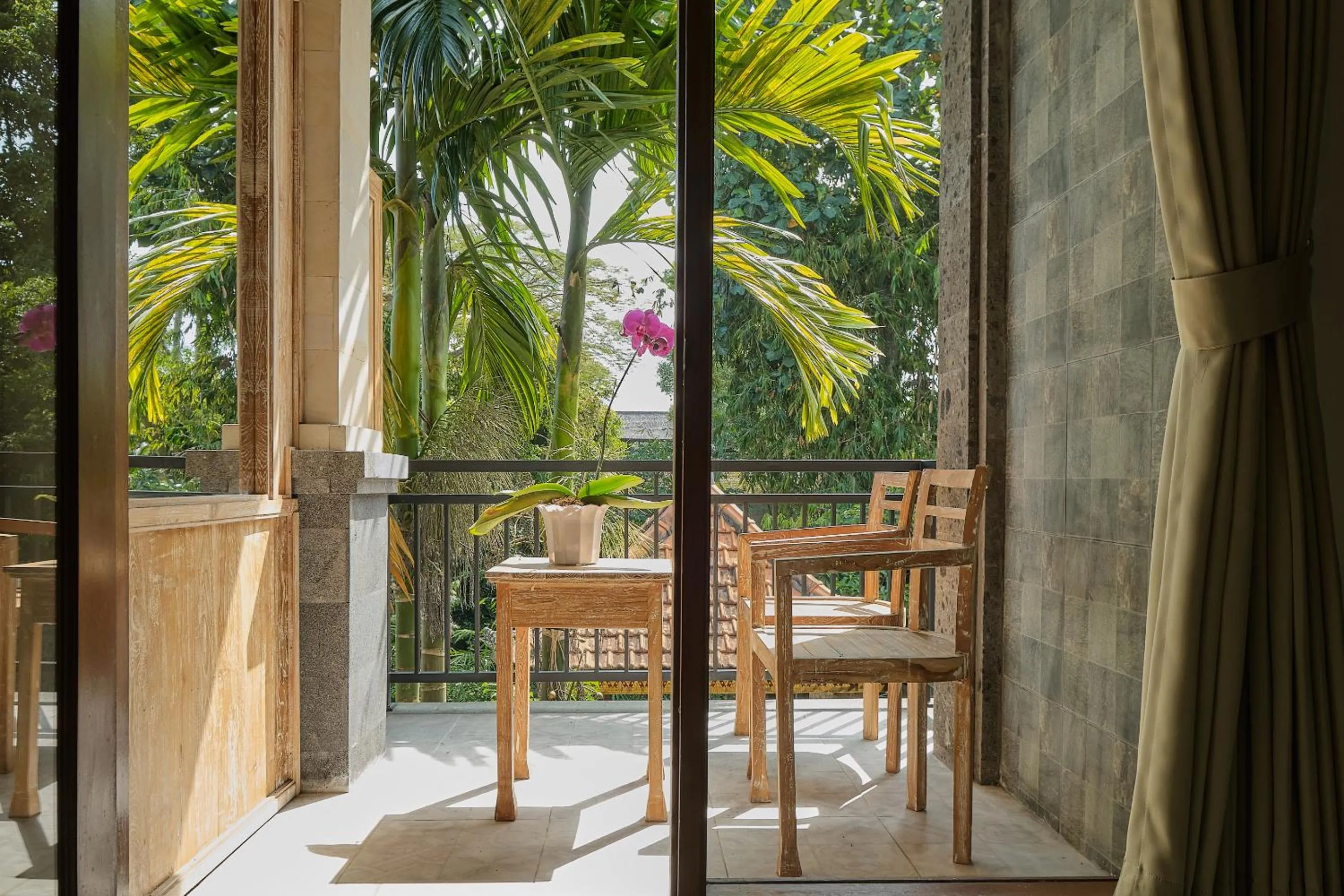 Balcony/Terrace in Tigata Ubud Cottage
