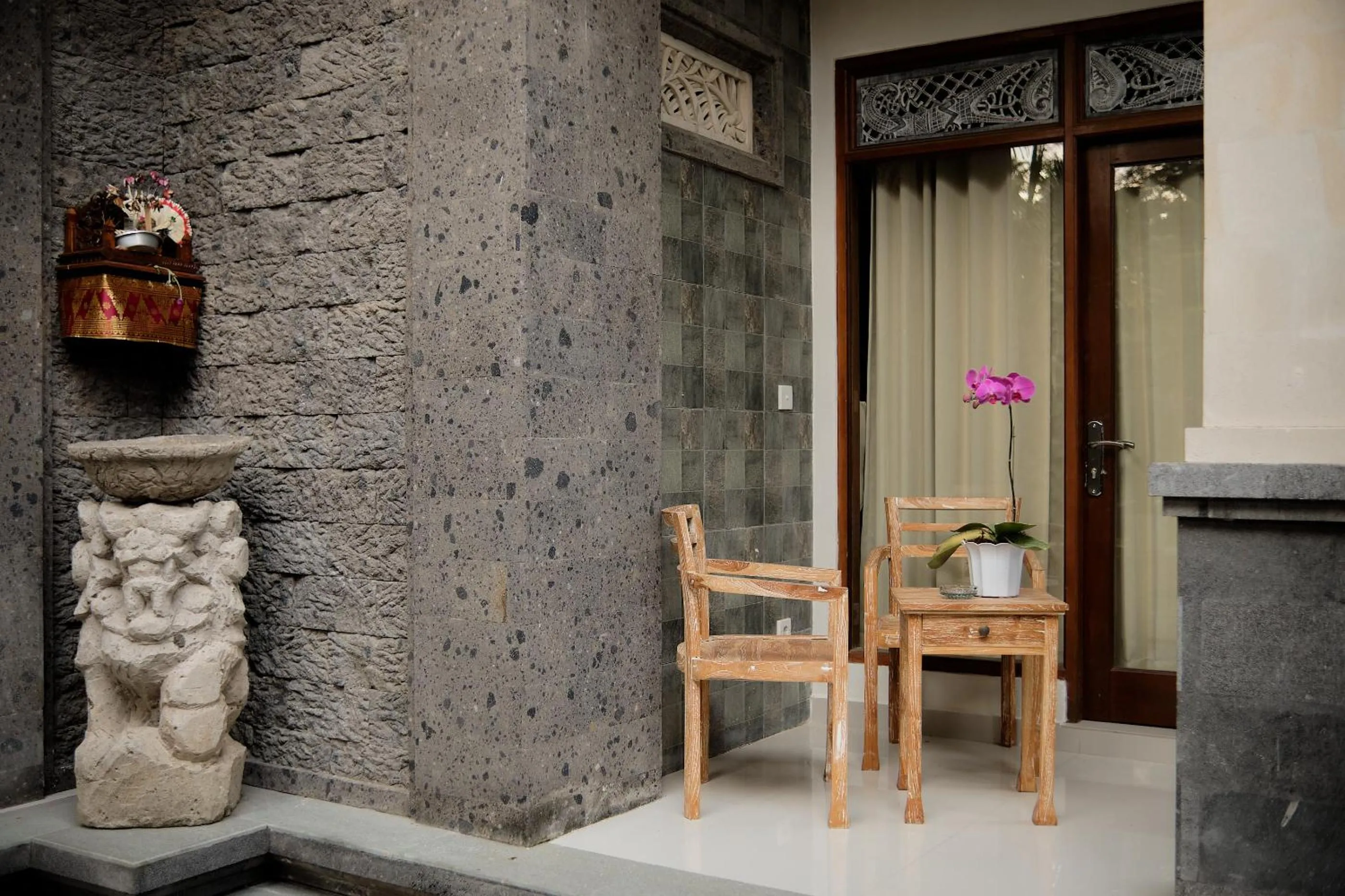 Balcony/Terrace in Tigata Ubud Cottage