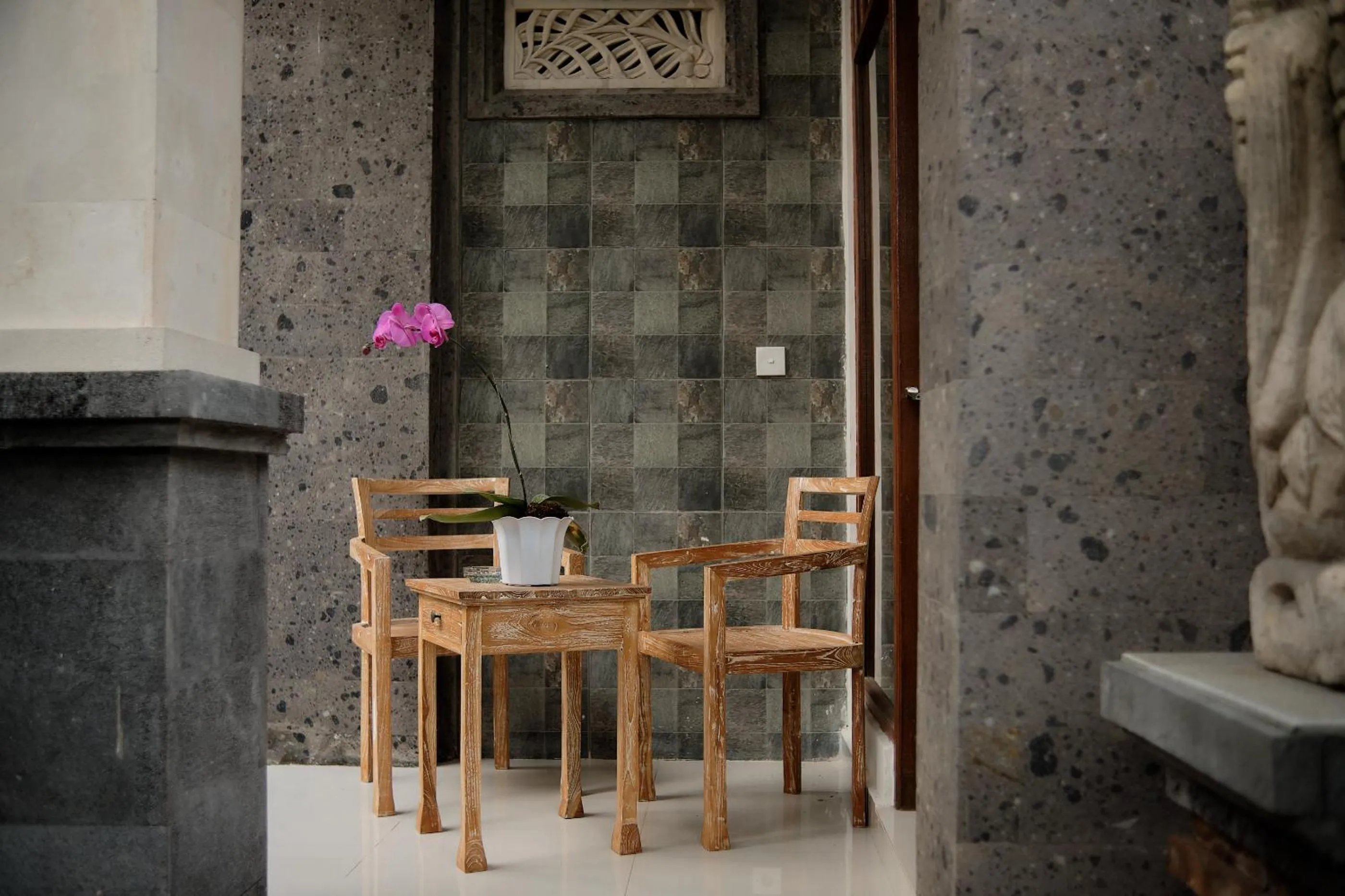 Balcony/Terrace in Tigata Ubud Cottage