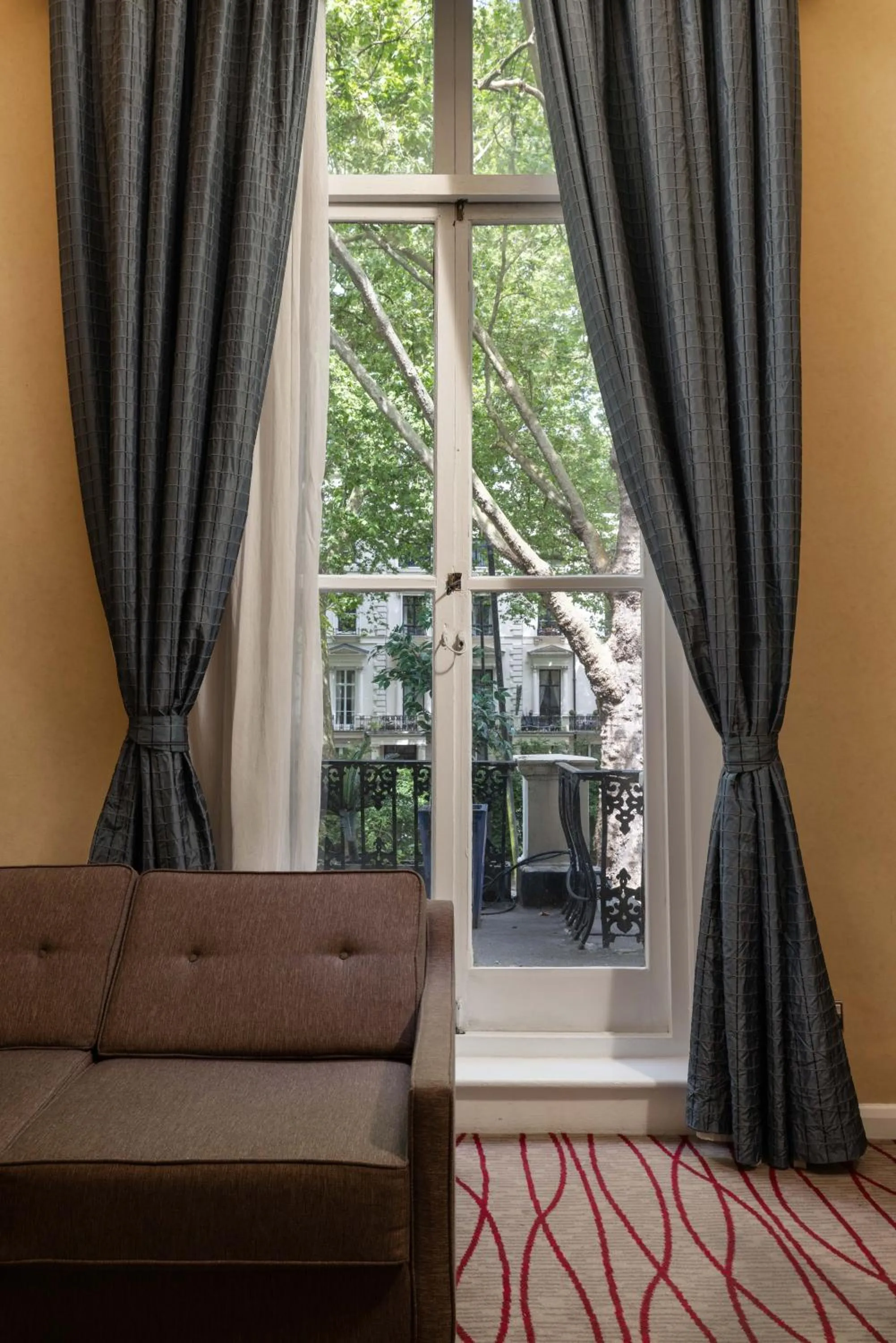 Balcony/Terrace in Park Grand Hyde Park