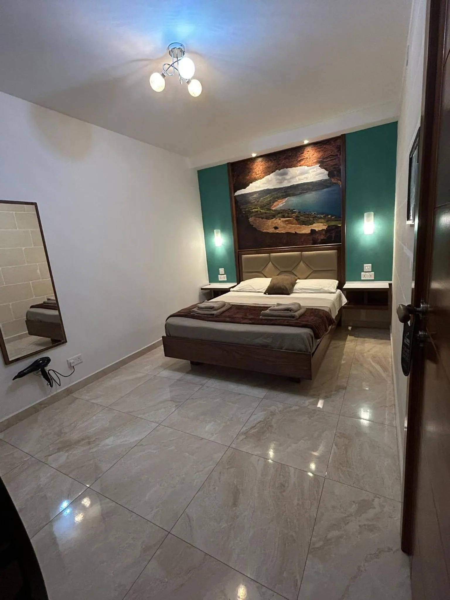 Bedroom, Bed in Twenty9th