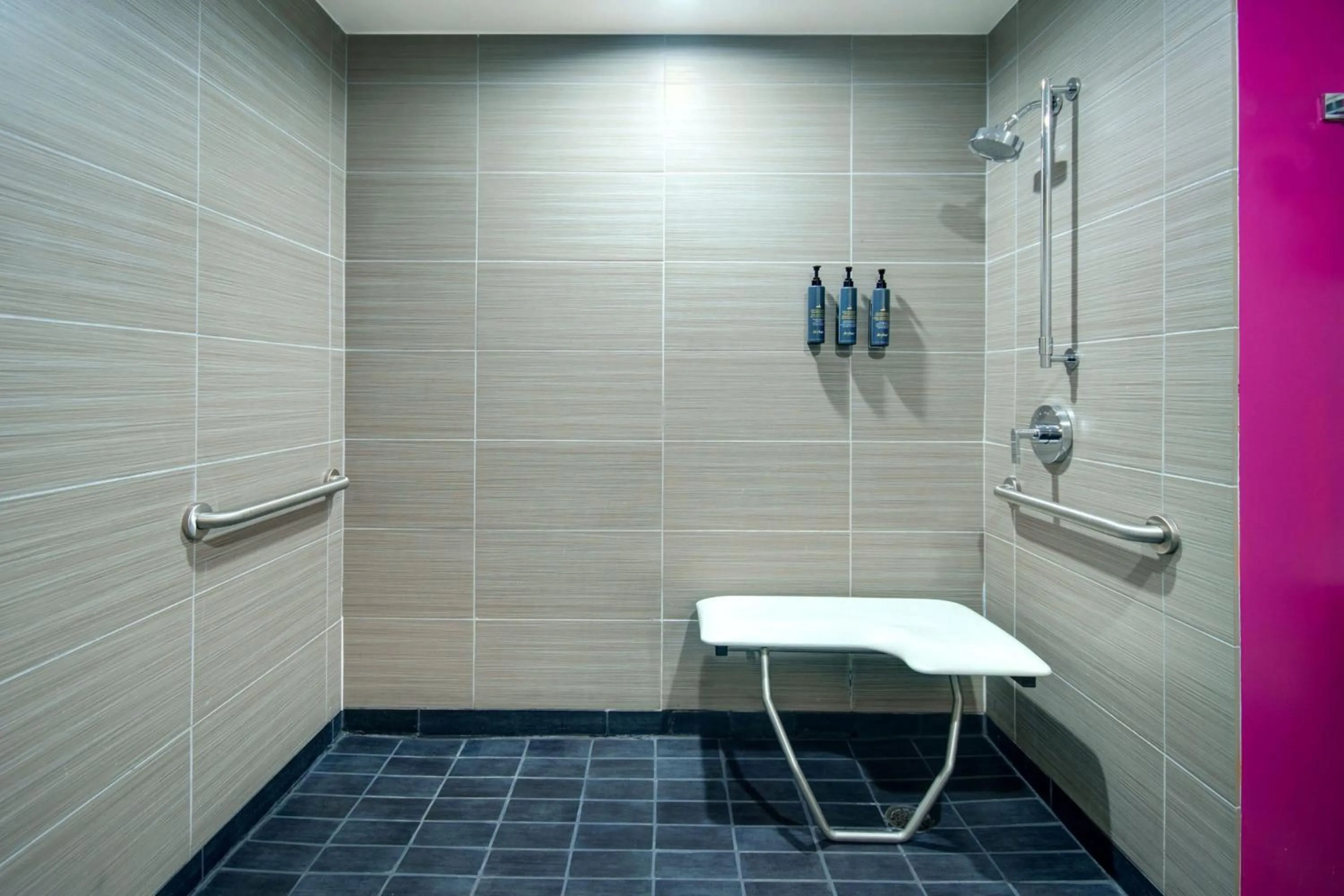 Bathroom in Aloft Oklahoma City Downtown – Bricktown