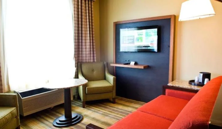 Amicalola Falls State Park and Lodge