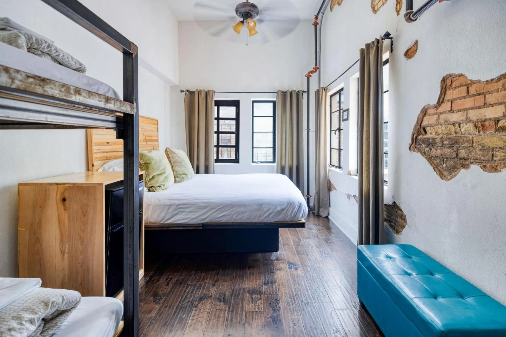 Bedroom, Bed in Firehouse Hostel