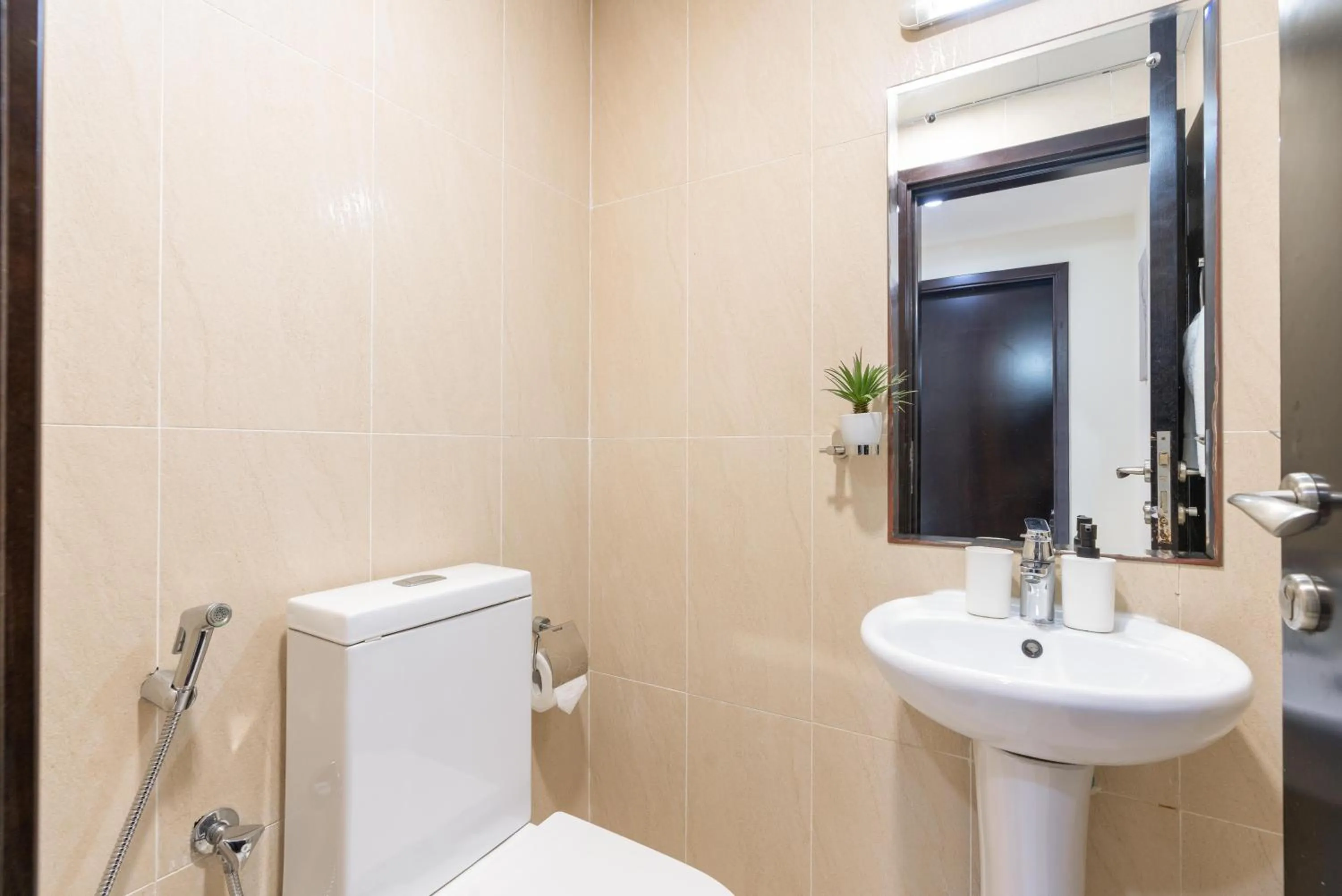 Bathroom in White Sage - Gorgeous Apartment in JLT Near the Metro Station