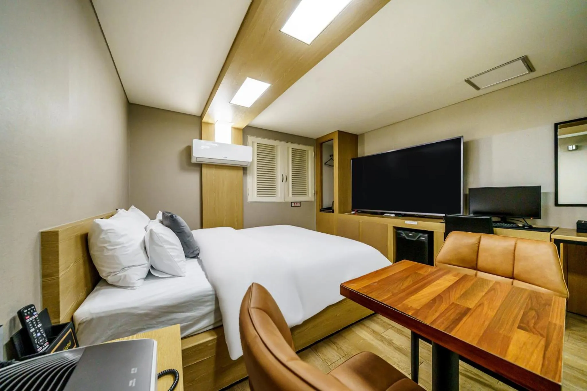 Bed in Bulgwang 3S Hotel