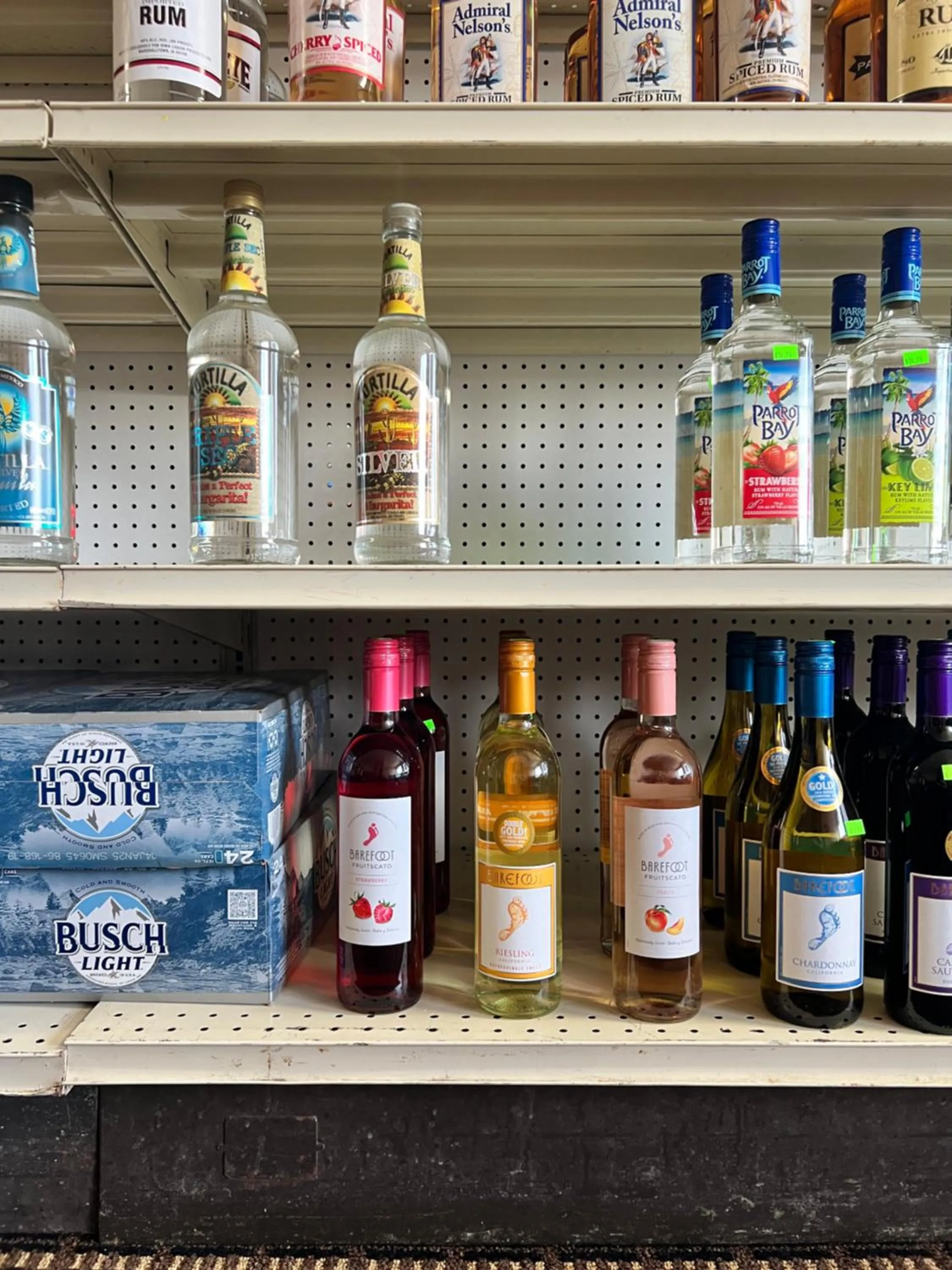 Designer Inn and Suites