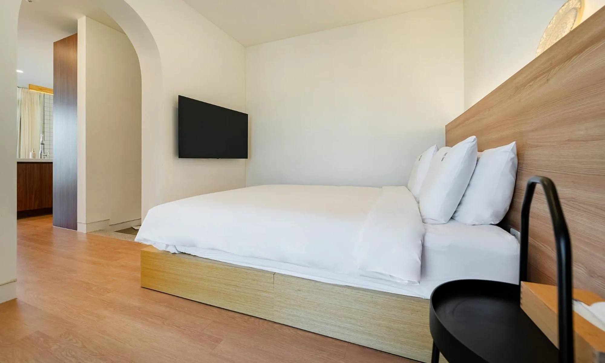 Bed in Paul Mare Pool Villa