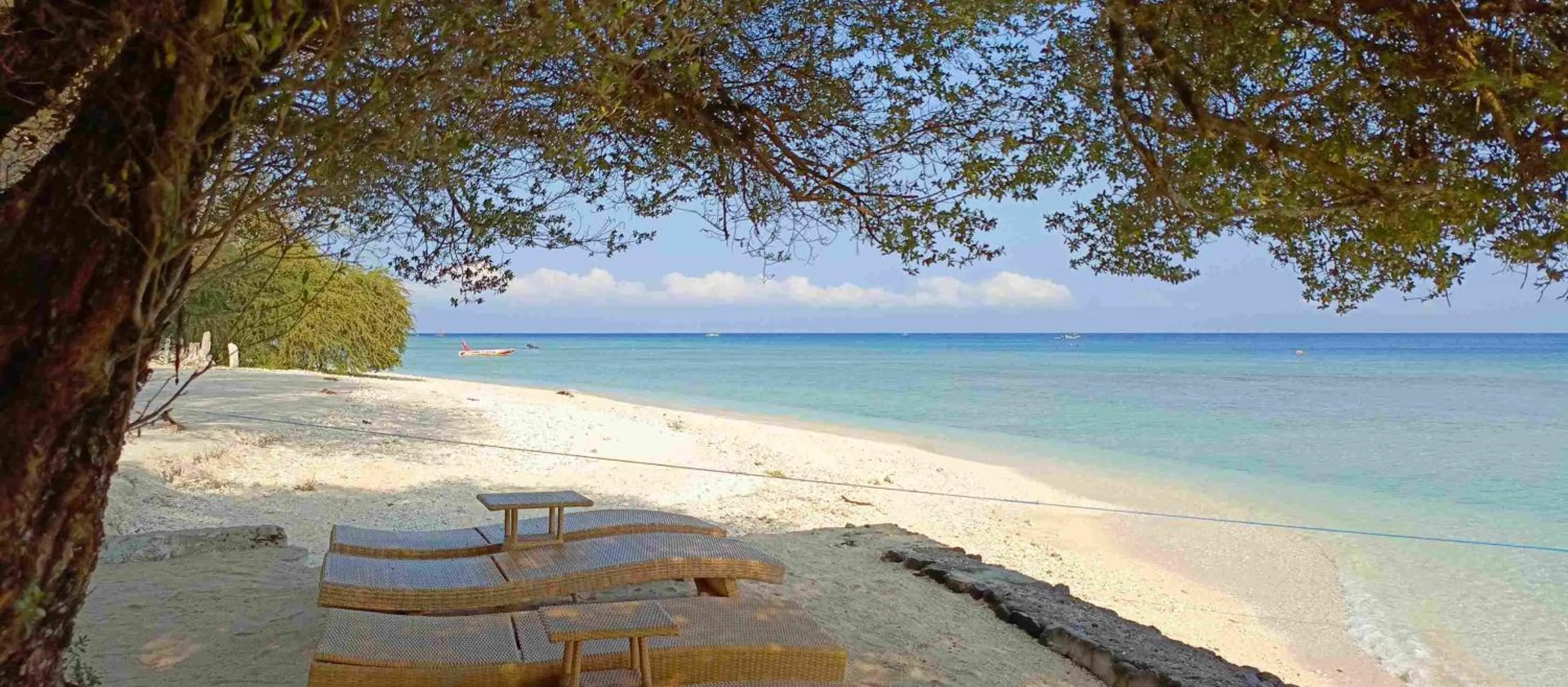 Beach in Villa Penyu Gili Trawangan