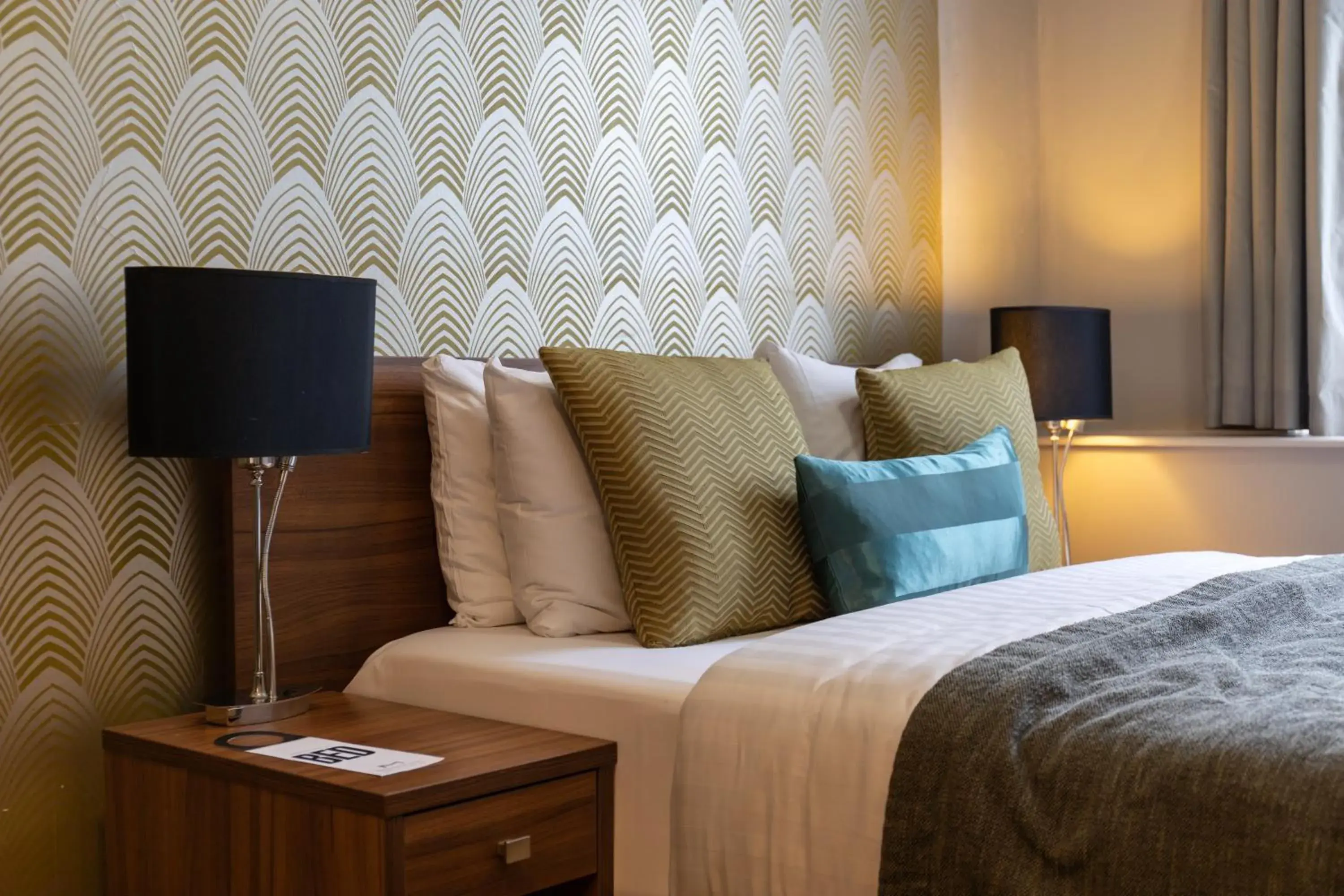 Executive Double Room in Best Western Mornington Hotel Hyde Park Executive Double Room in Best Western Mornington Hotel Hyde Park