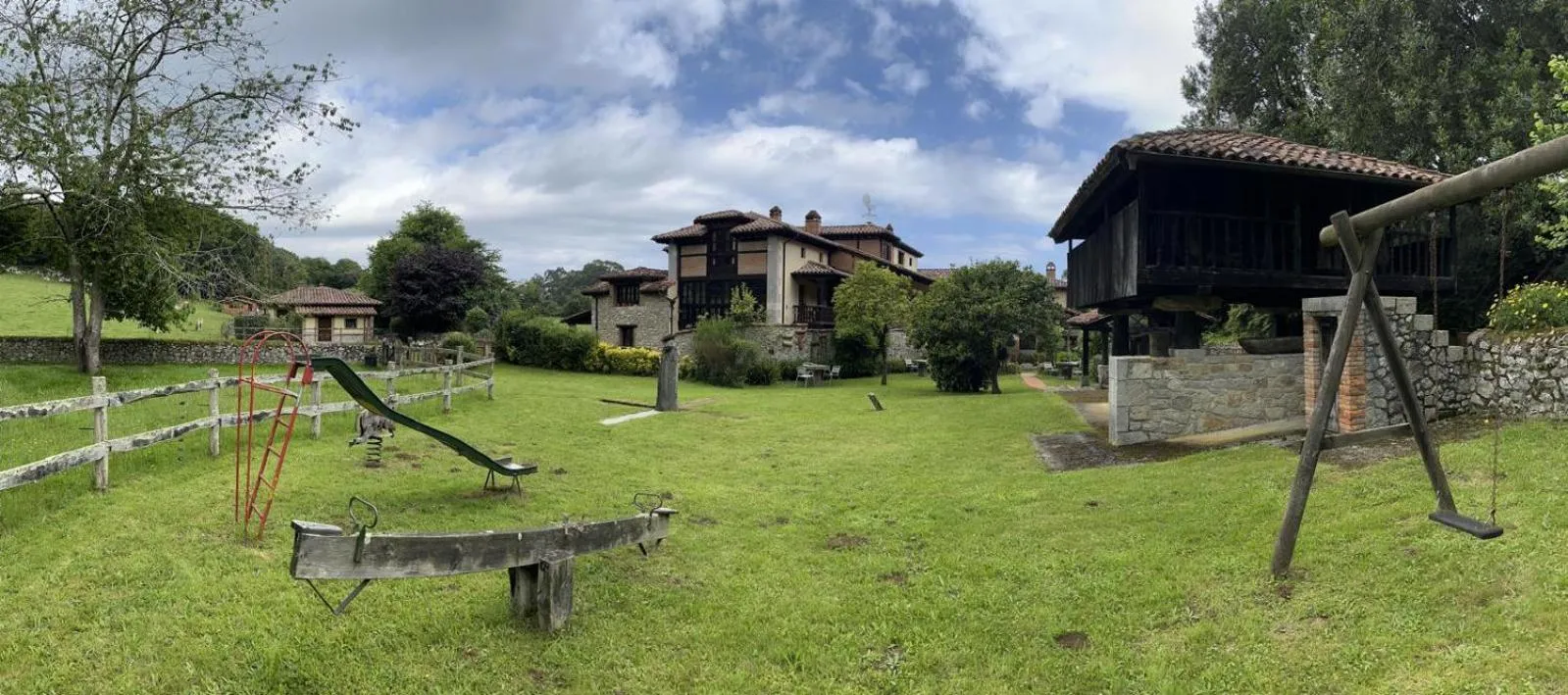 Spring in HOTEL RURAL ARREDONDO