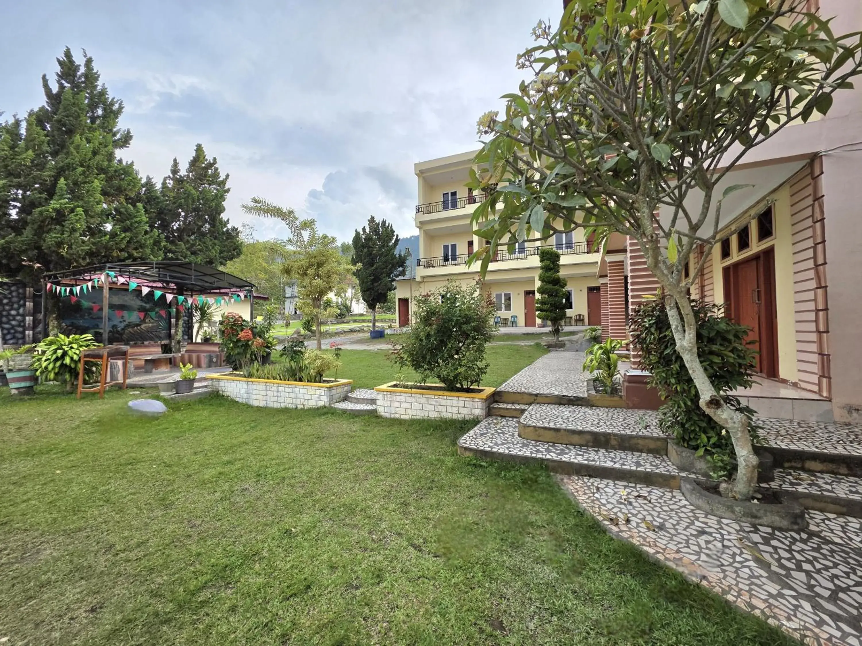 Garden view in Thyesza Hotel Resort Garden view in Thyesza Hotel Resort