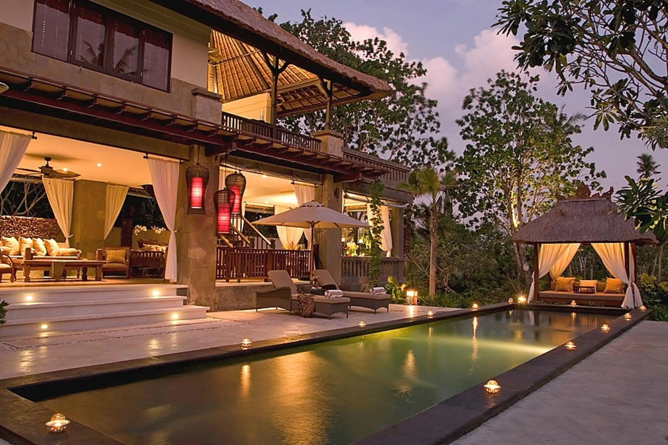 Night in Villa Teresa