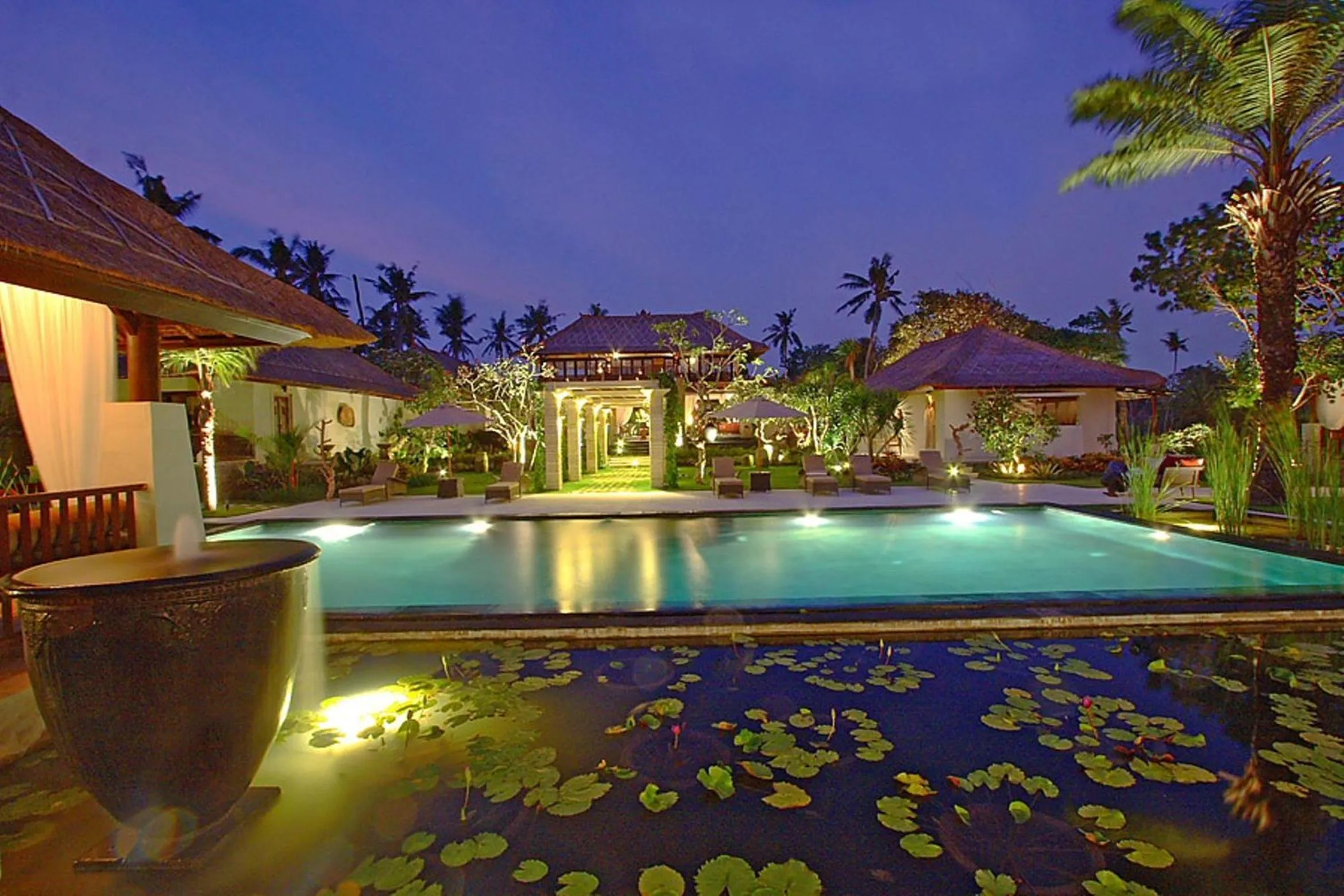 Swimming pool in Villa Teresa