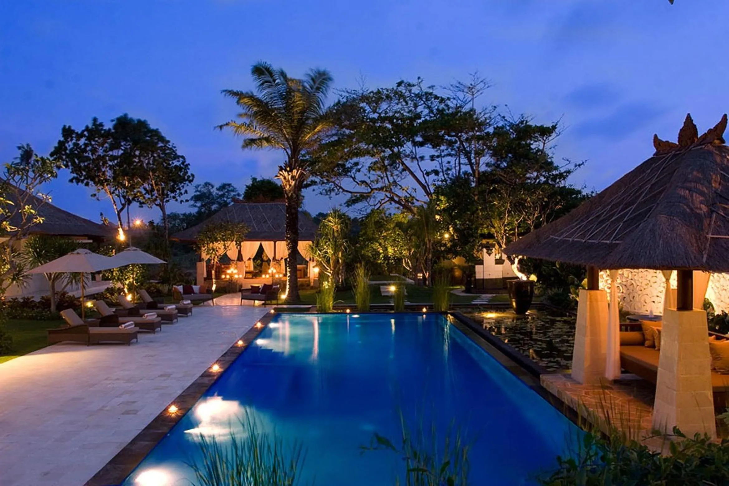 Swimming pool in Villa Teresa
