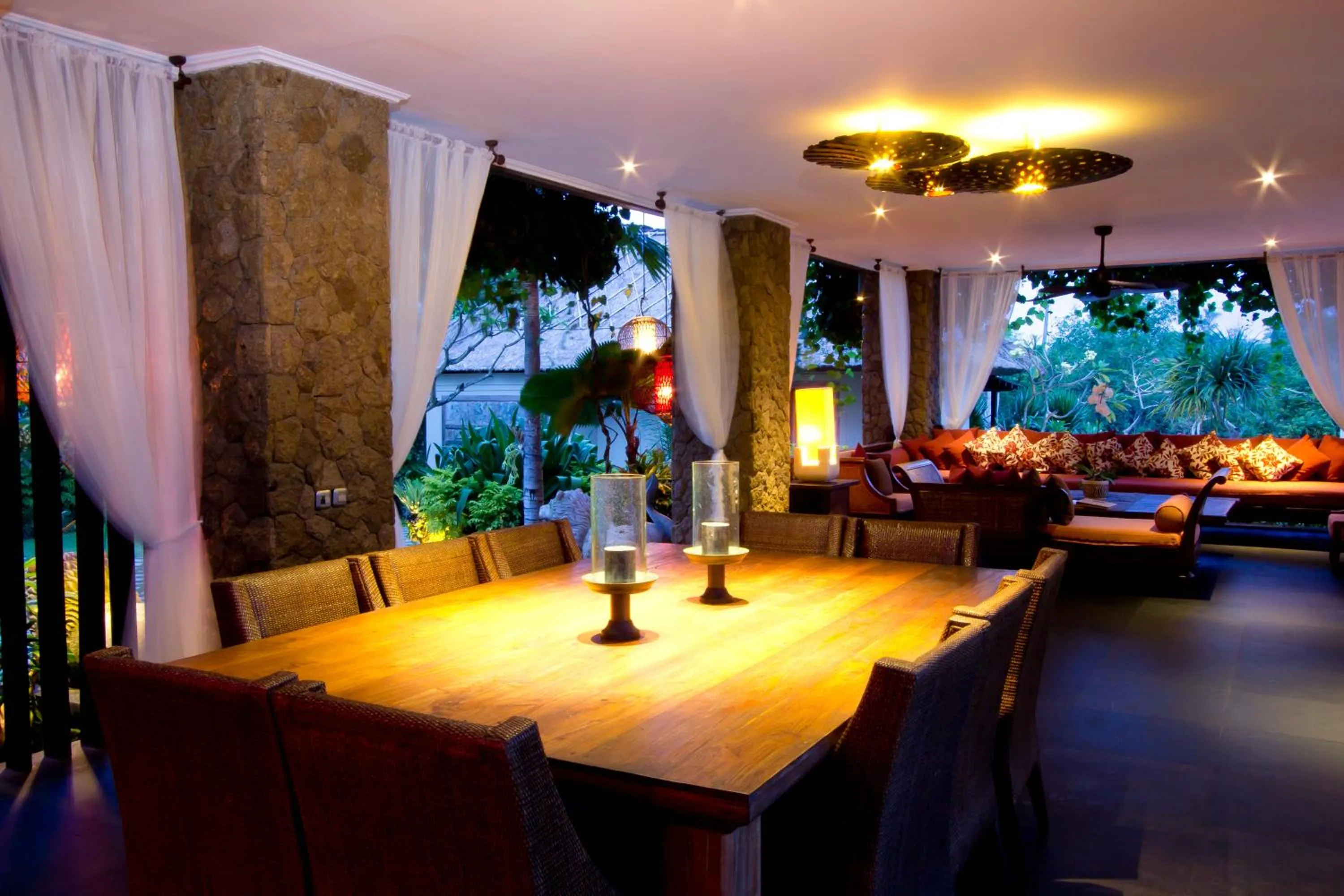 Dining area in Villa Teresa