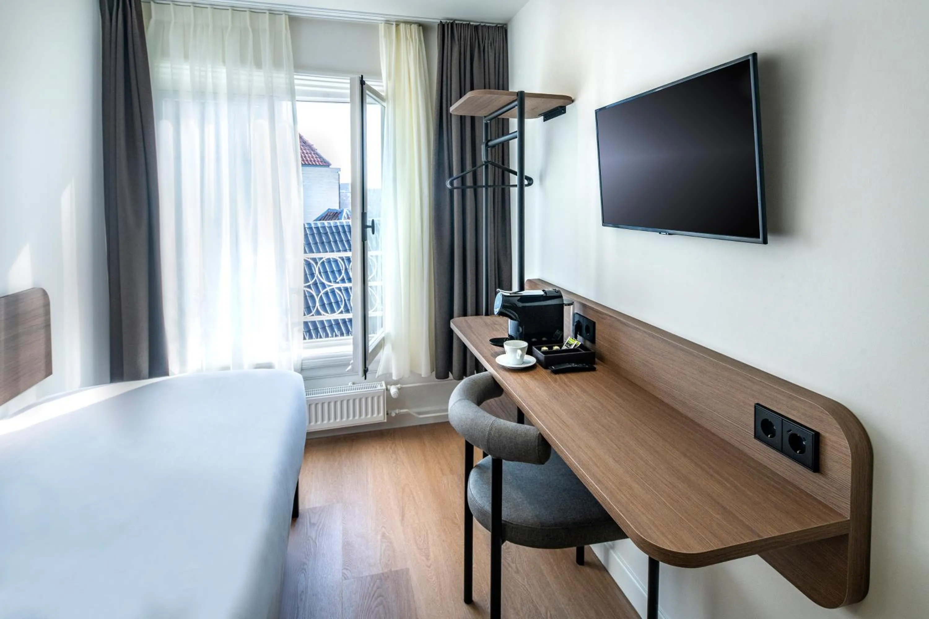 Bedroom, Bed in Hotel Nes Amsterdam