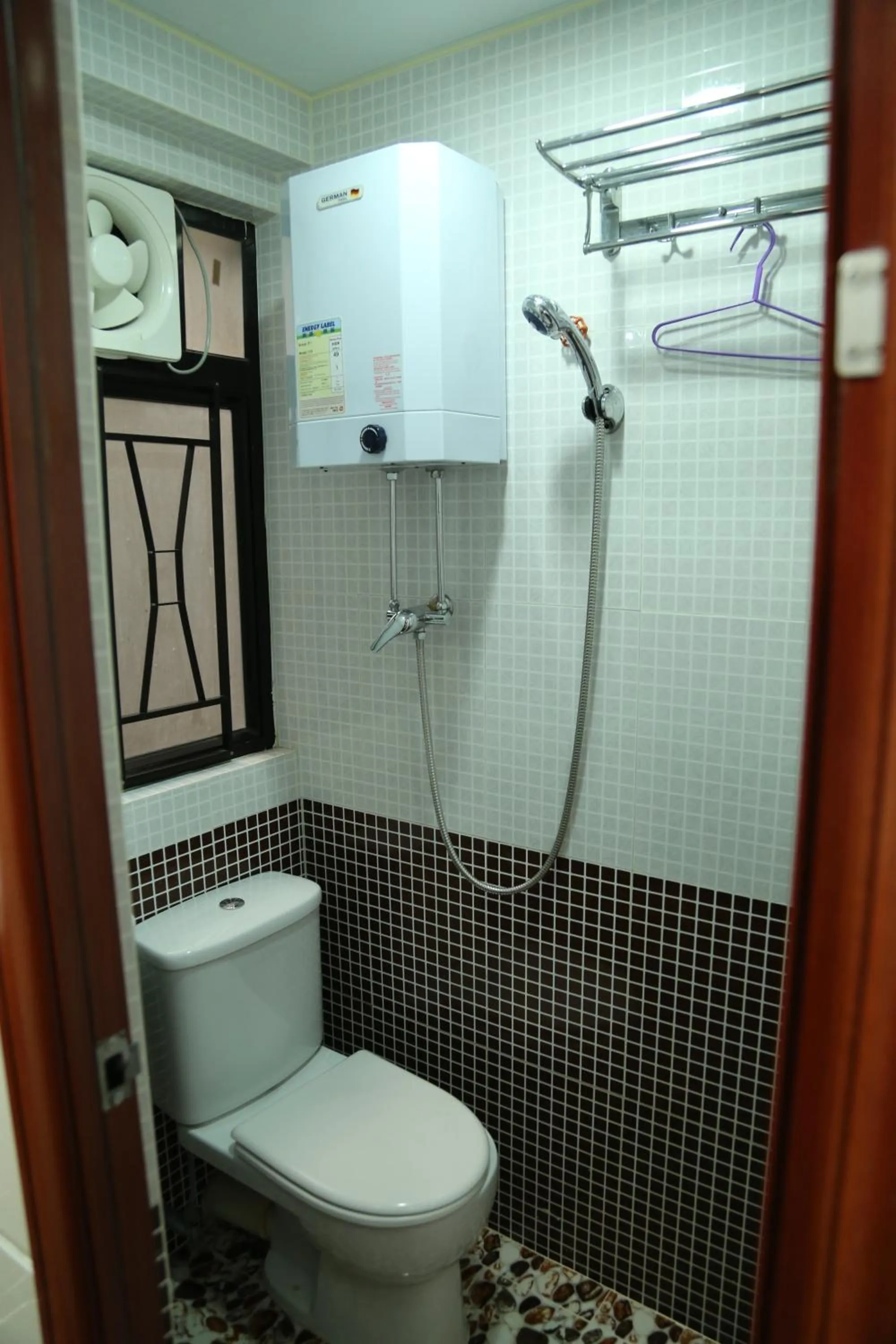 Bathroom in Holland Guest House