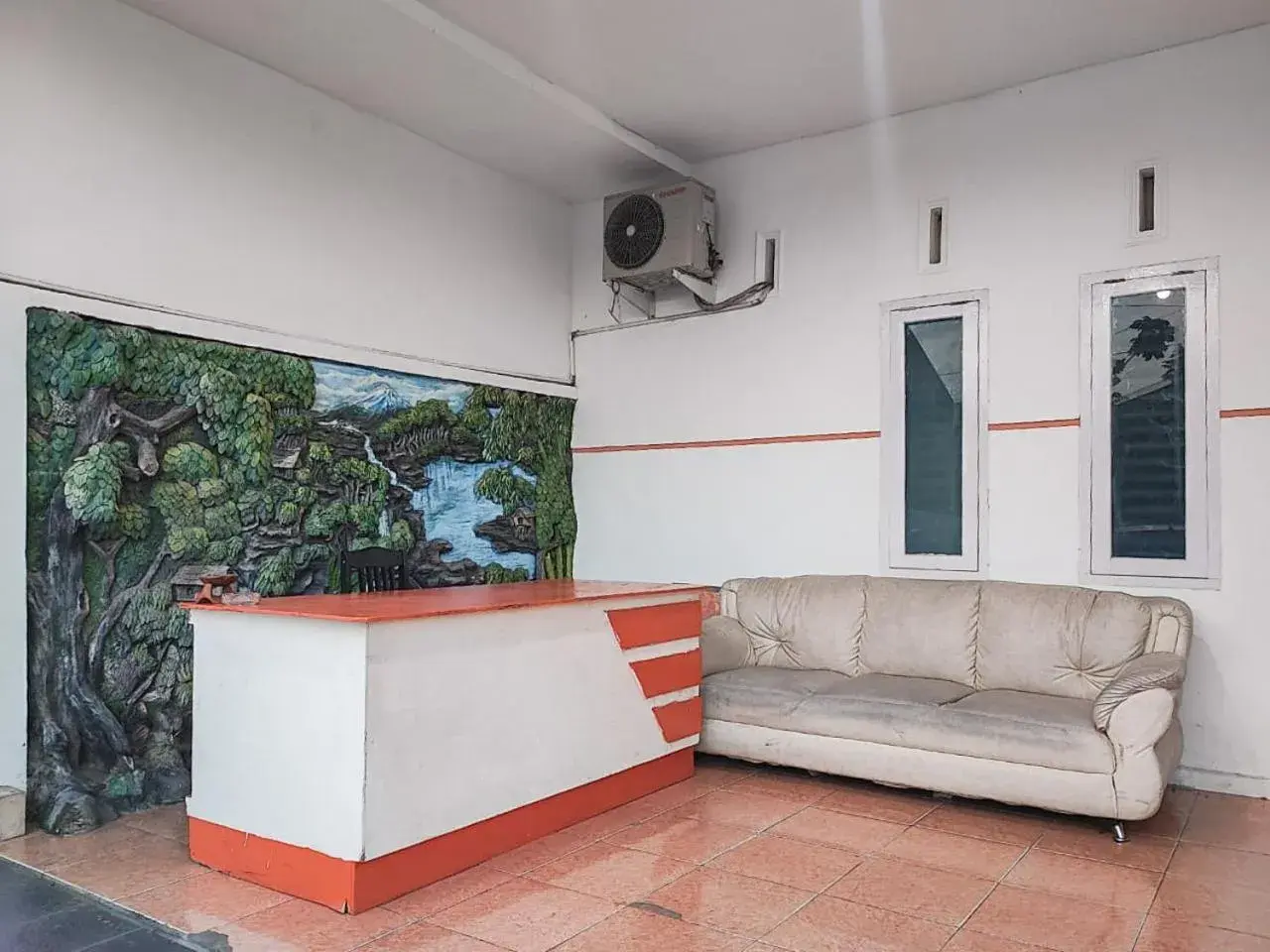 Lobby or reception in Reddoorz Syariah Near Kantor Gubernur Jambi Lobby or reception in Reddoorz Syariah Near Kantor Gubernur Jambi