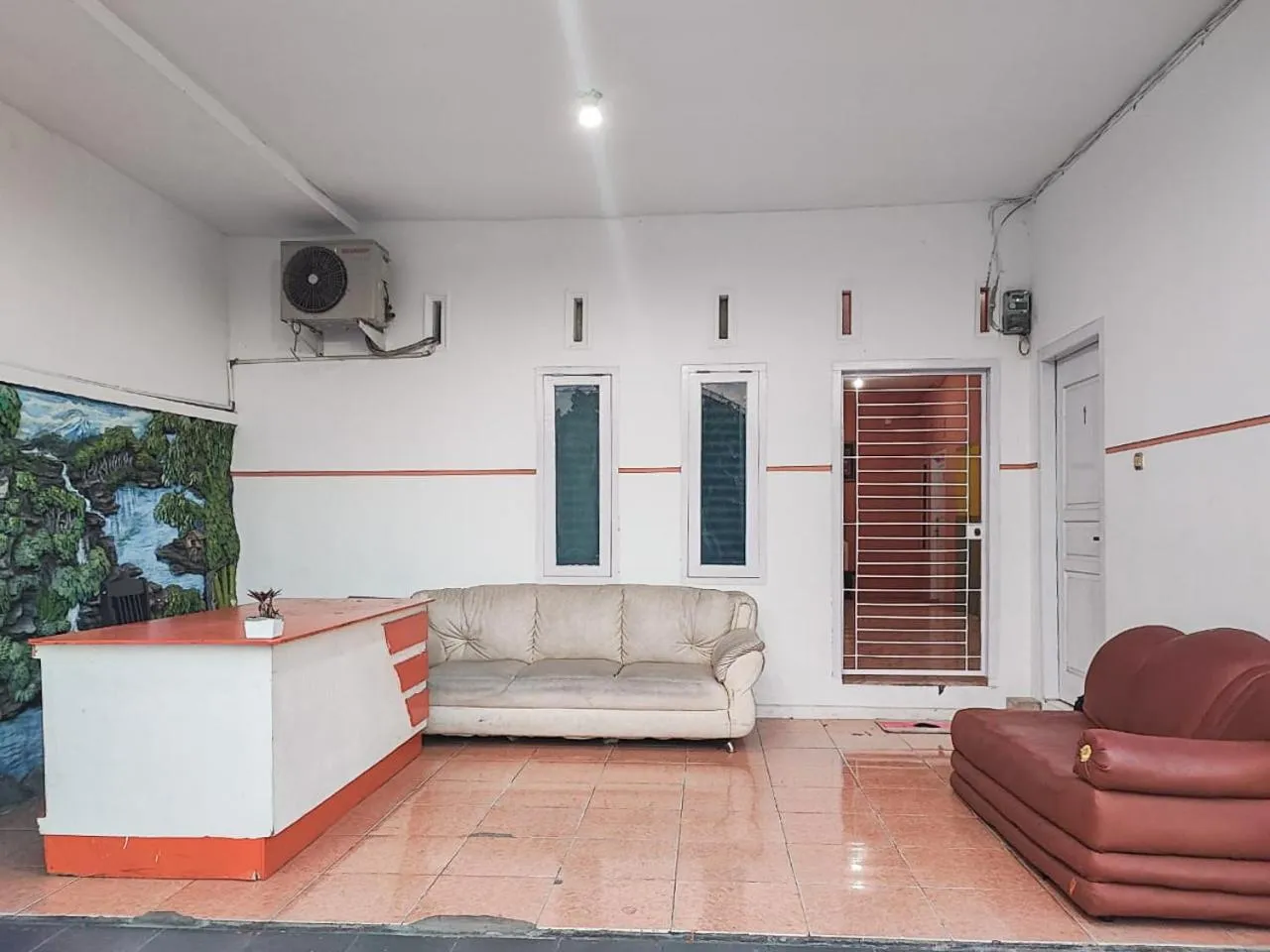 Lobby or reception in Reddoorz Syariah Near Kantor Gubernur Jambi