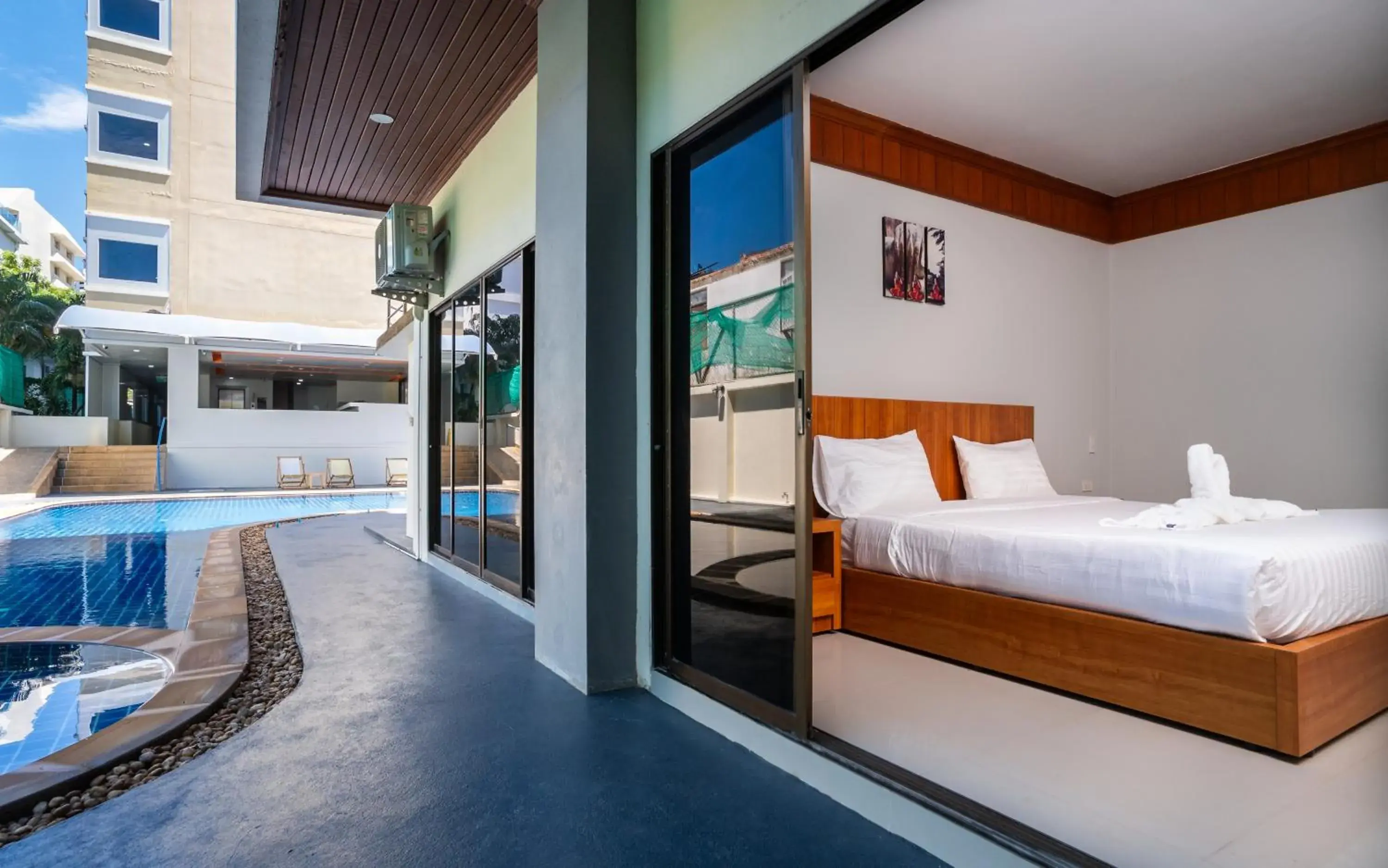 King Room with Pool View in GP House Phuket Patong Beach King Room with Pool View in GP House Phuket Patong Beach