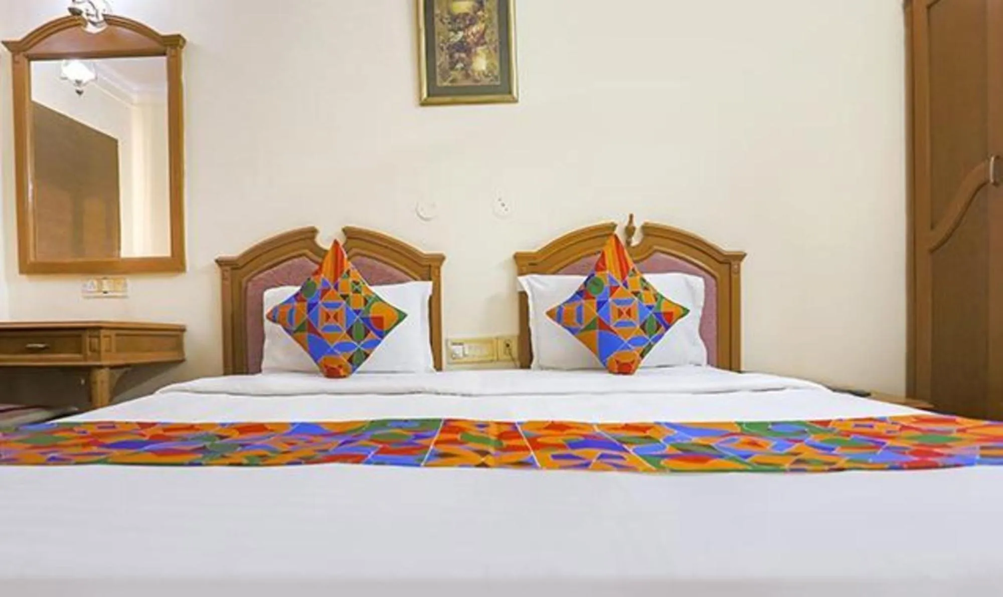 Bed in FabHotel Altus