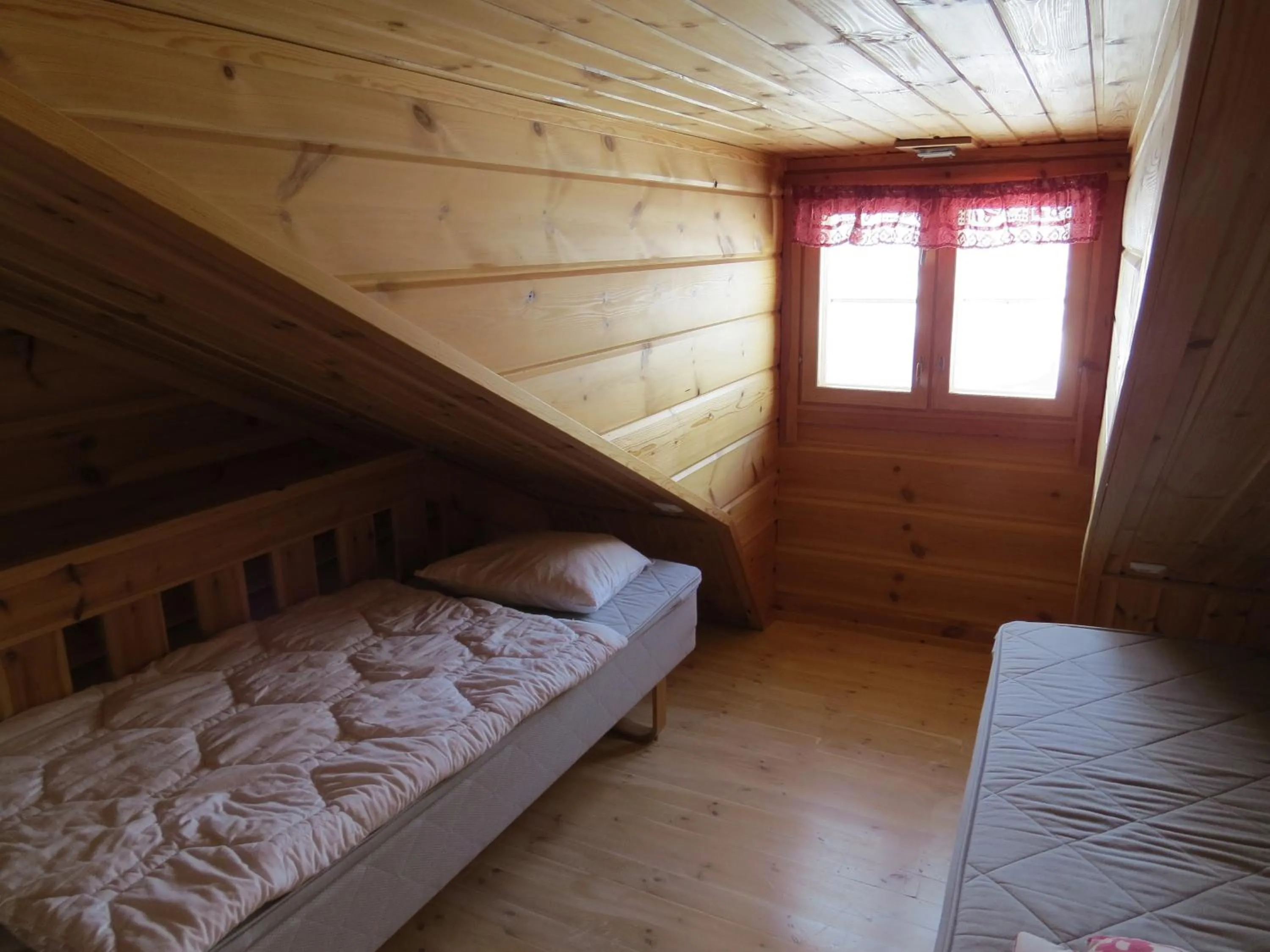 Bedroom, Bed in Arctic Polar Holiday Village