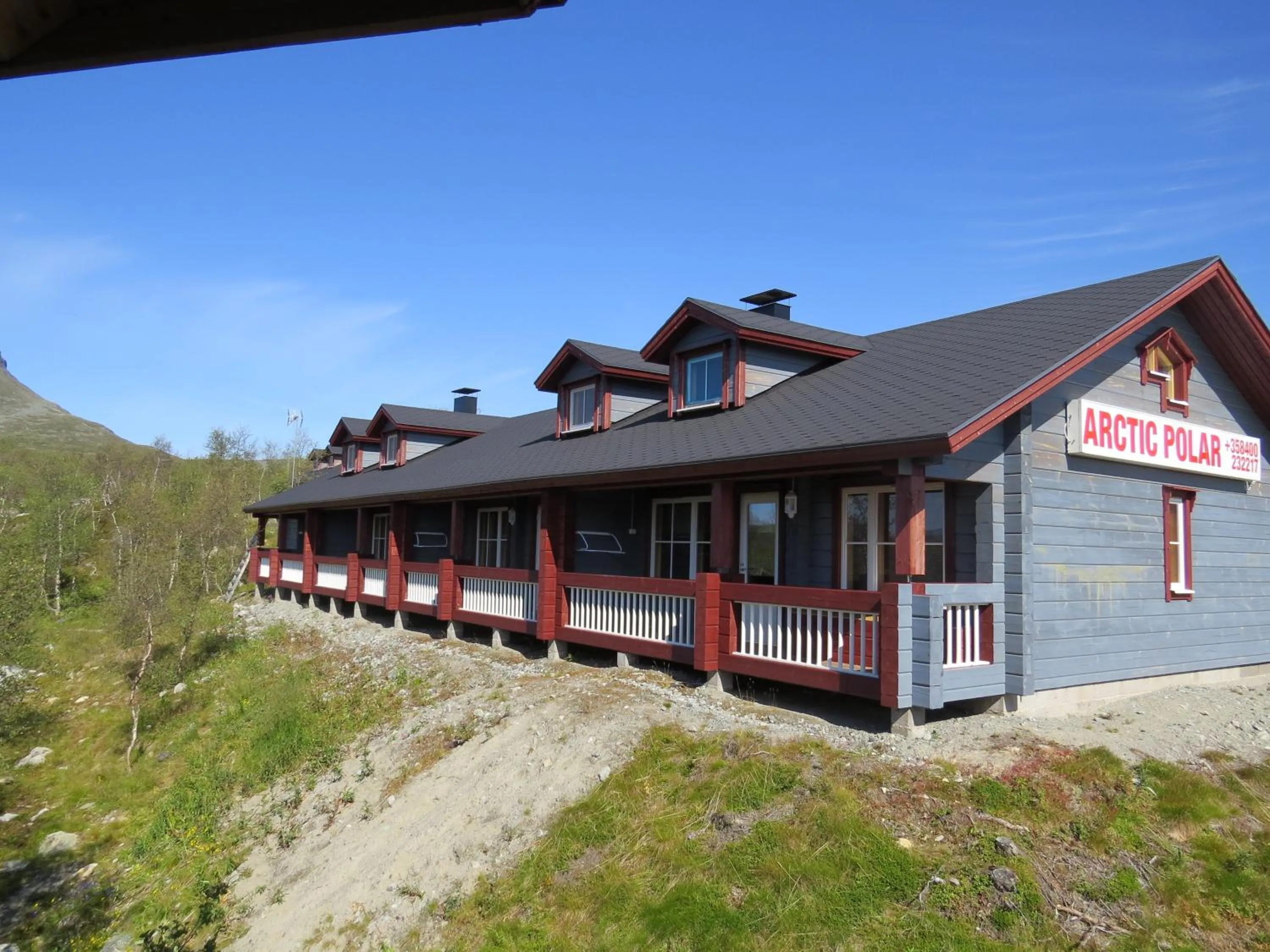 Bird's eye view in Arctic Polar Holiday Village
