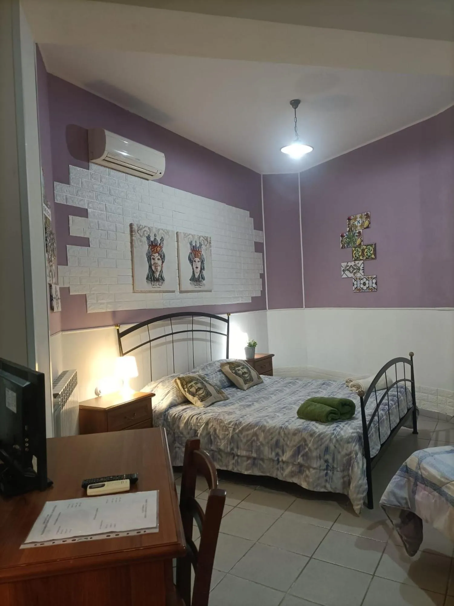 Bed in B&B Gi-Rosa Caltagirone