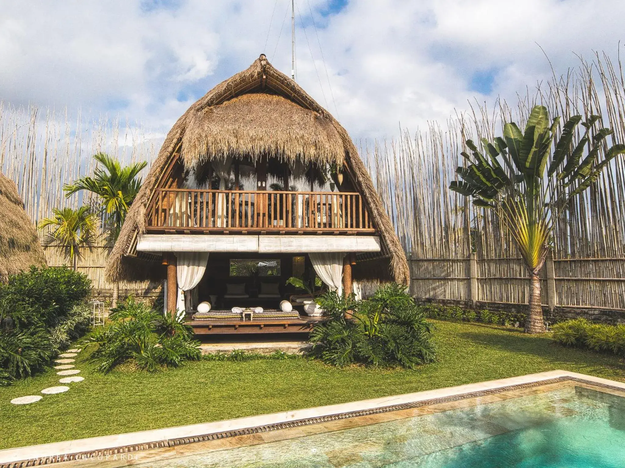 Facade/entrance in Sandat Glamping Tents Facade/entrance in Sandat Glamping Tents