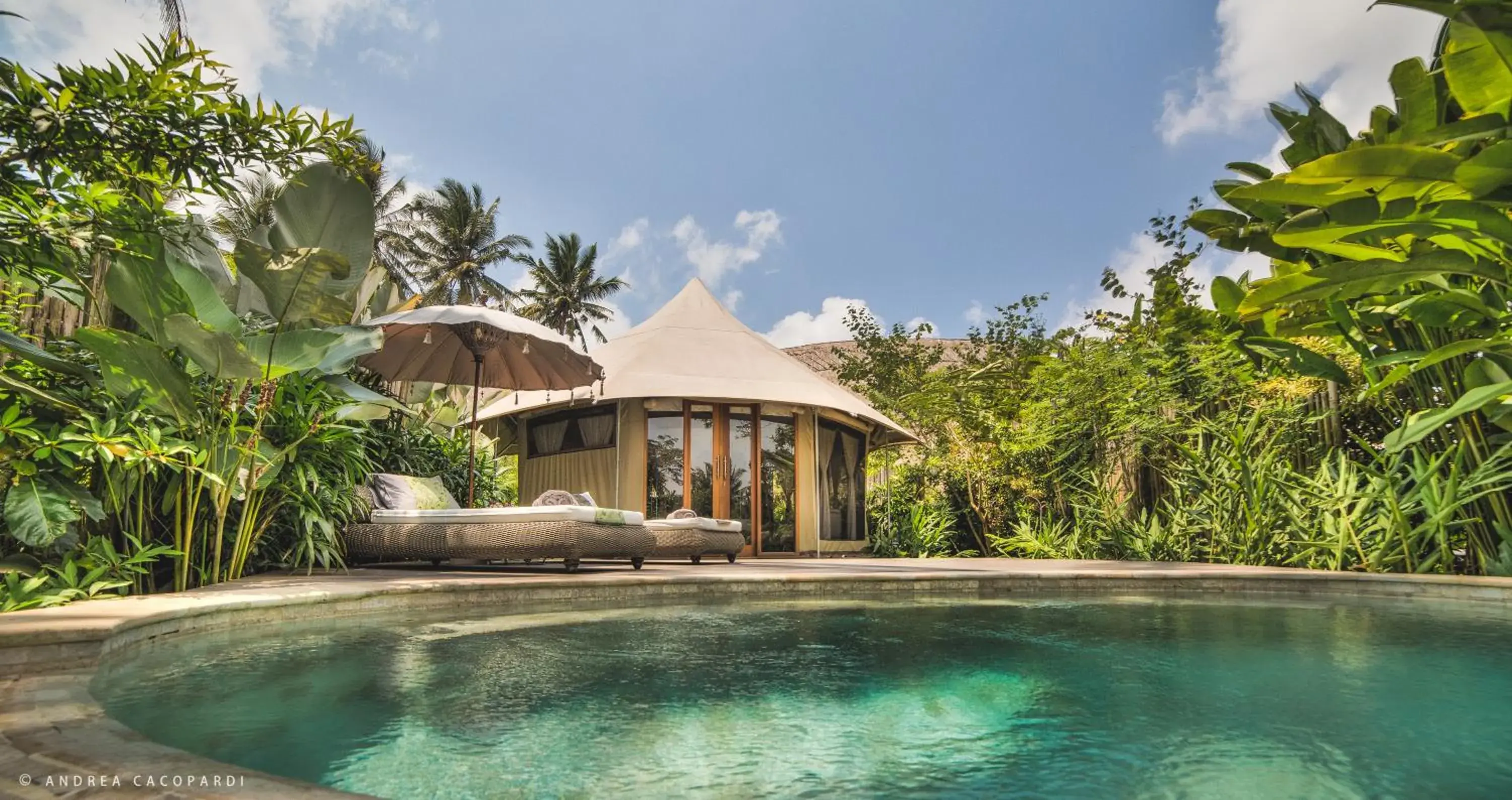 Property building in Sandat Glamping Tents Property building in Sandat Glamping Tents